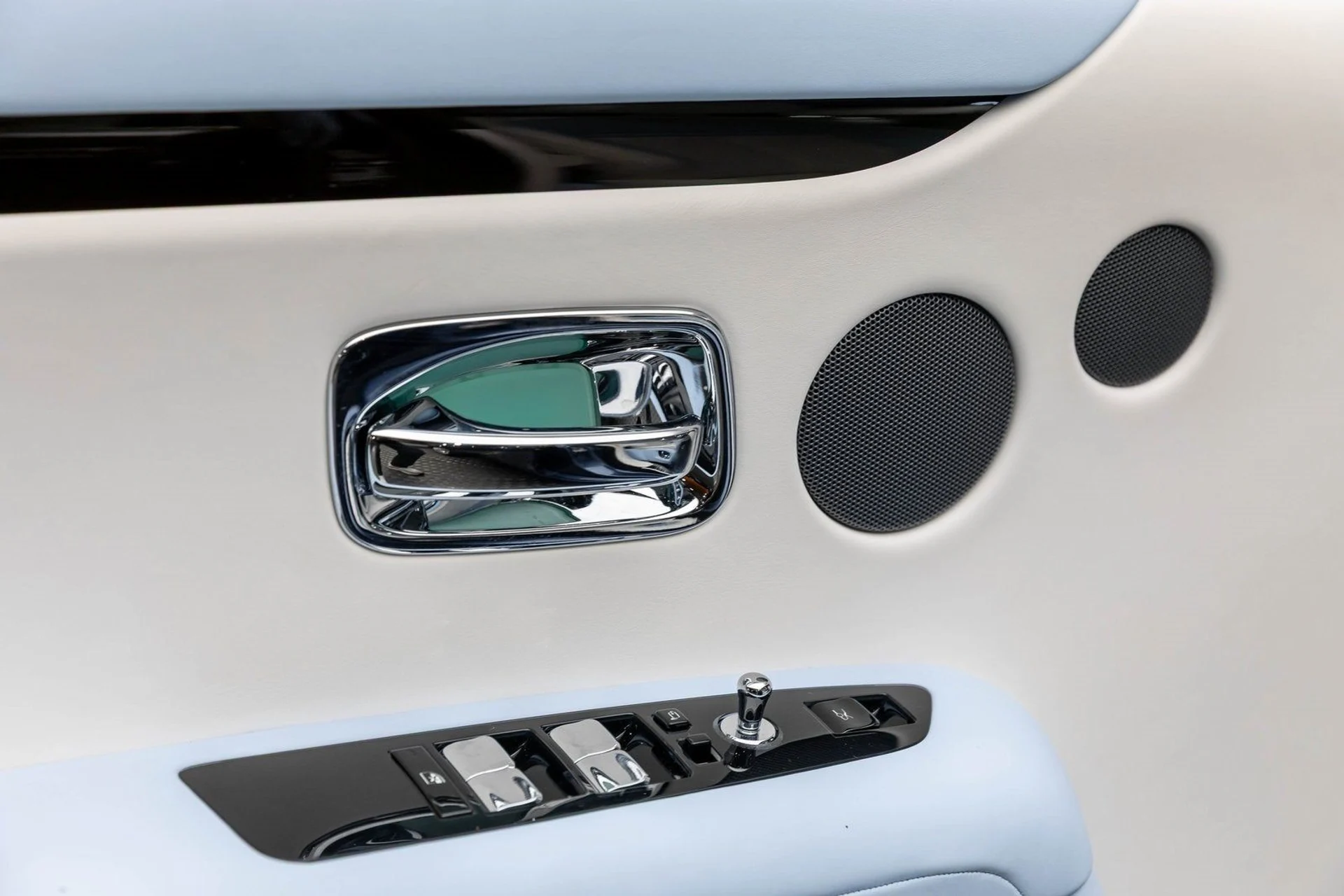 mph008_1736055102_9_98b875f4bd