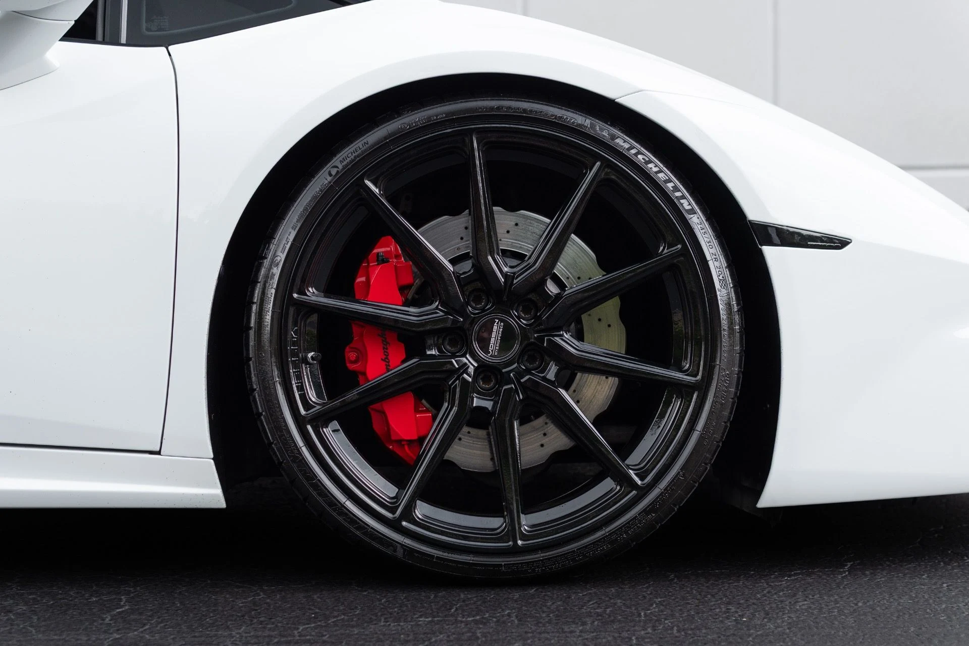 mph008_174018649_Used_2016_Lamborghini_Huracan_LP_580_2_1778629872_0318427a63