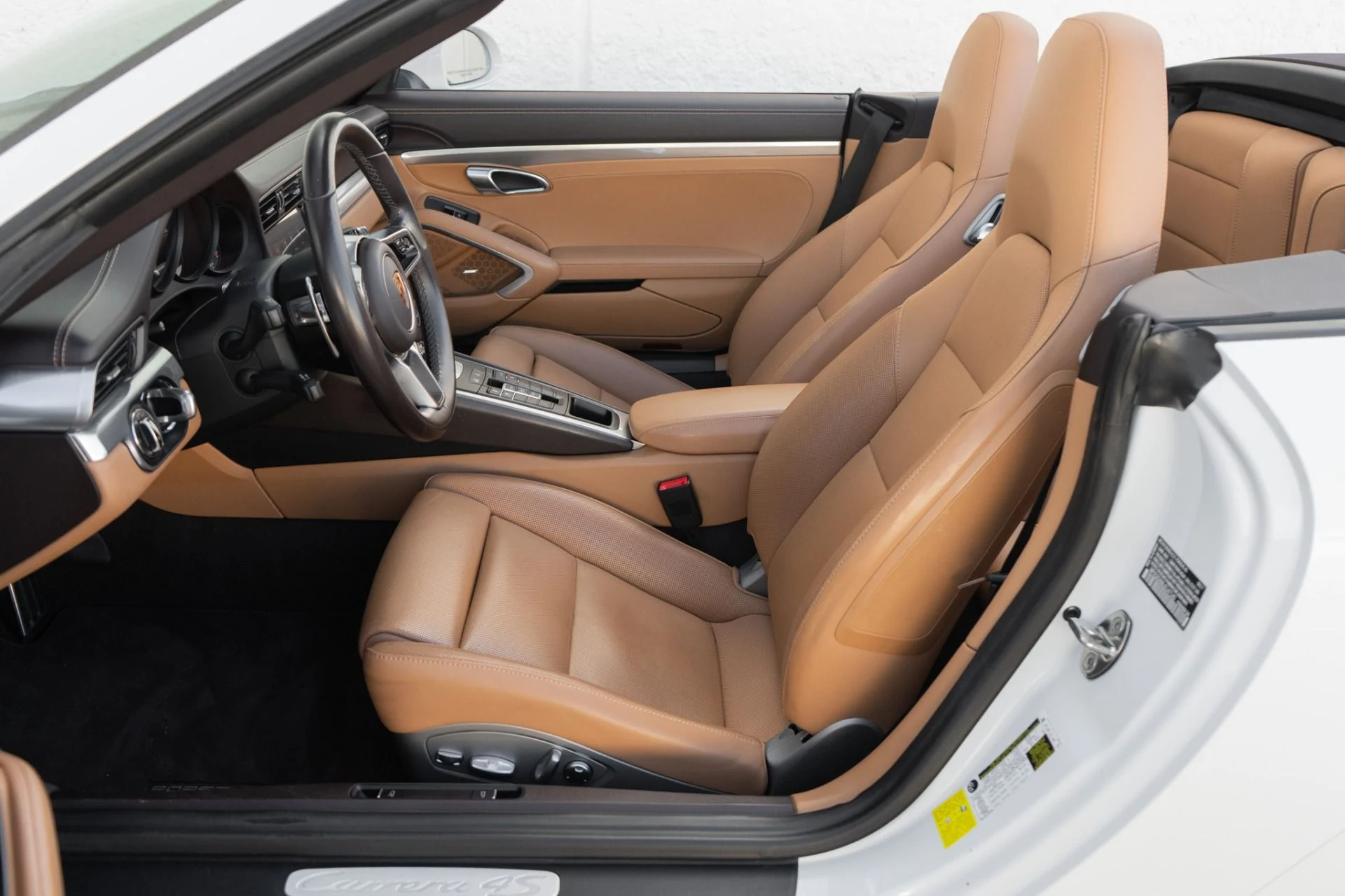 mph008_1740349284_Used_2018_Porsche_911_Carrera_4_S_1775580222_c2c243d167