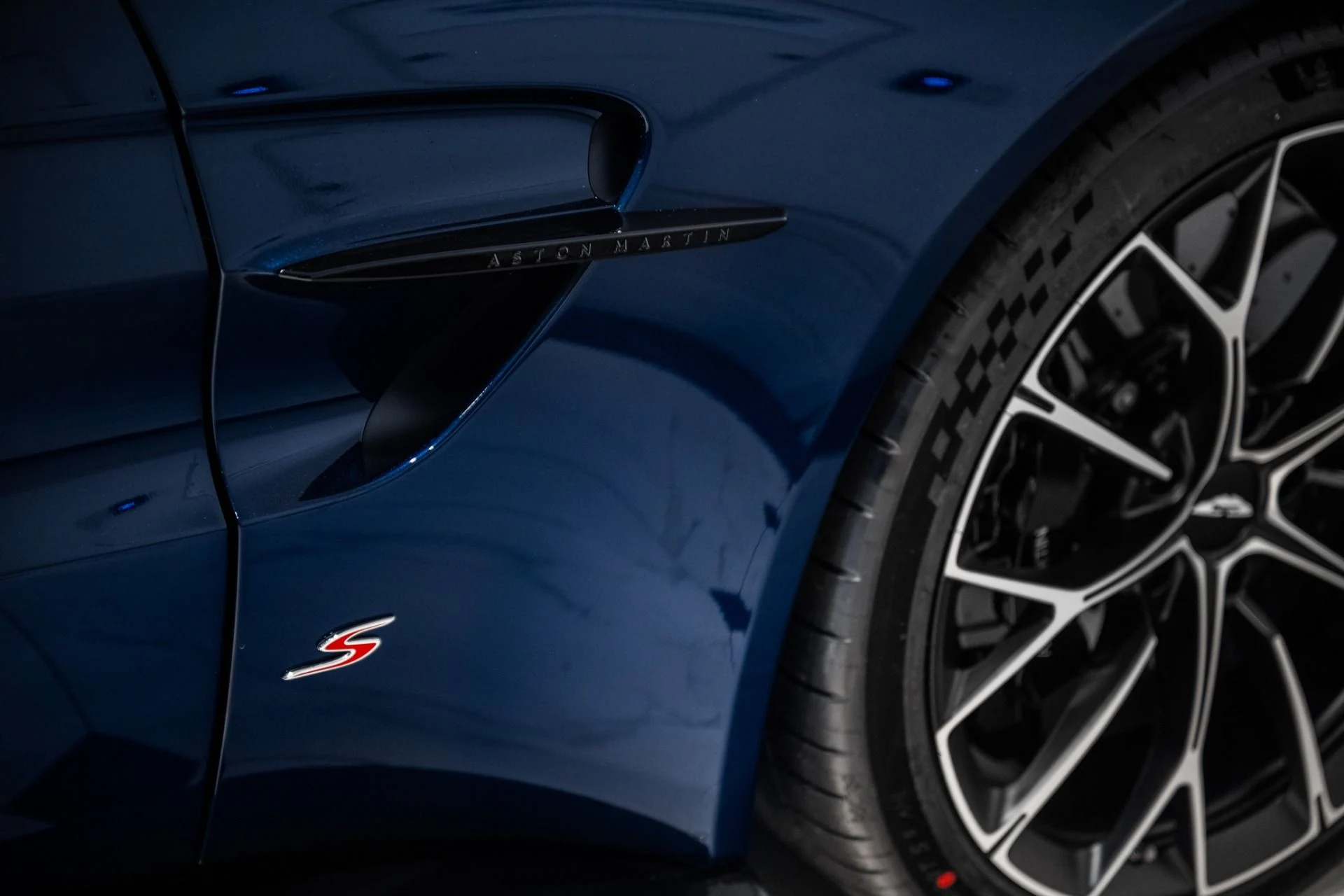 mph008_1746550358_New_2026_Aston_Martin_Vantage_S_Coupe_1767379959_7351de309f