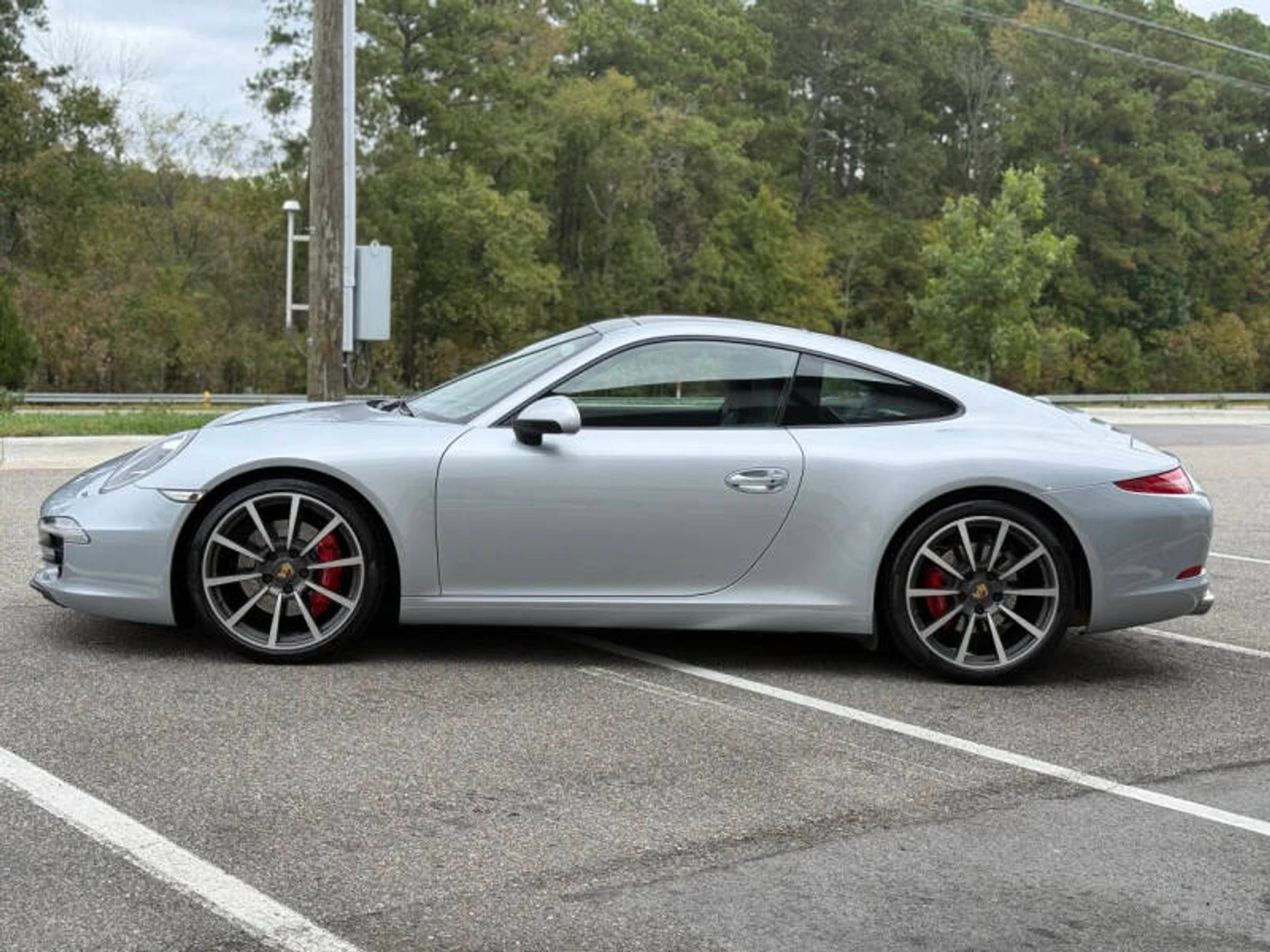 mph008_1747546130_2014_porsche_911_carrera_s_2dr_coupe_4d04ca7586
