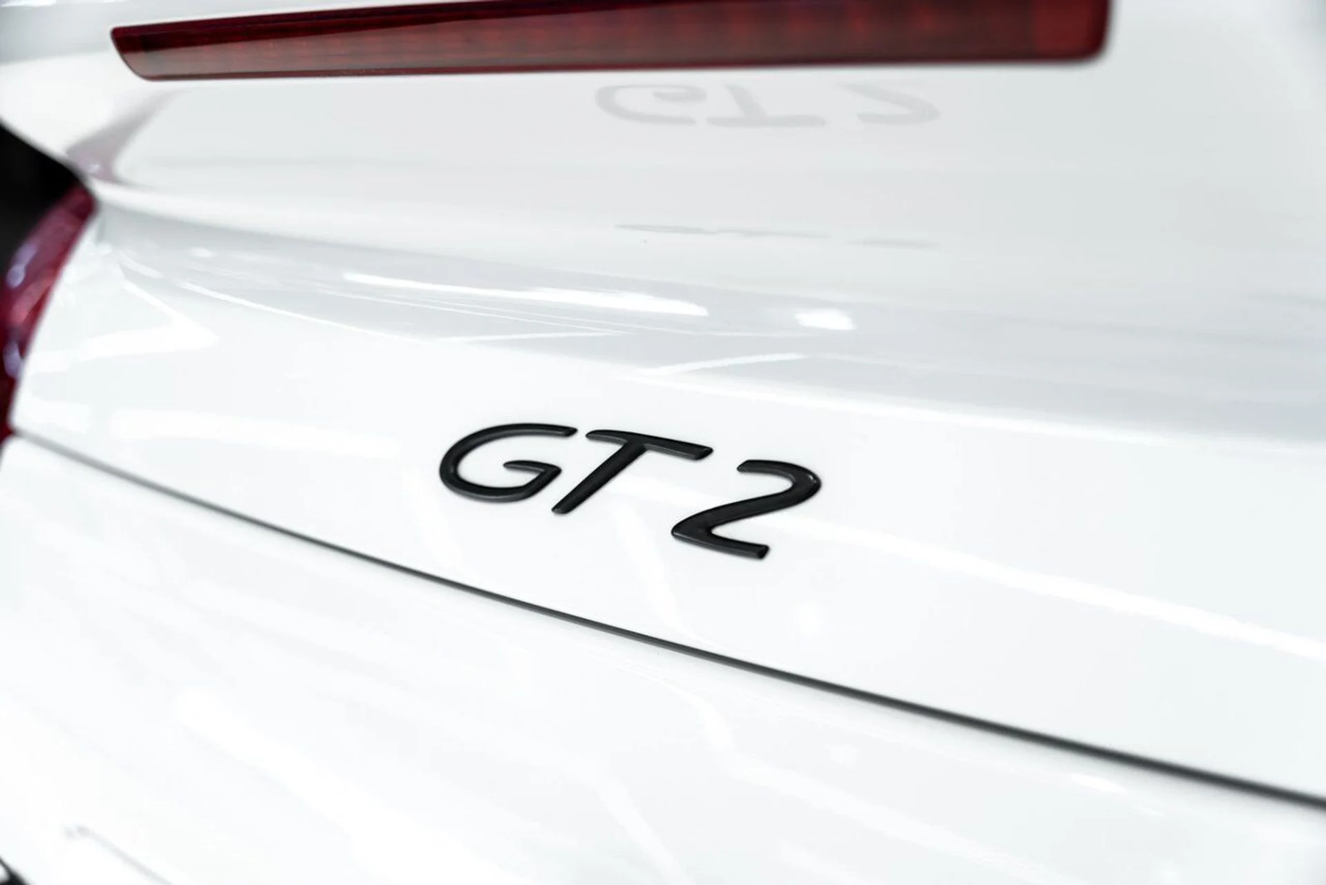 mph008_1751909970_porsche_911_2009_jpg_v_1773863537_8ec4cd9e21