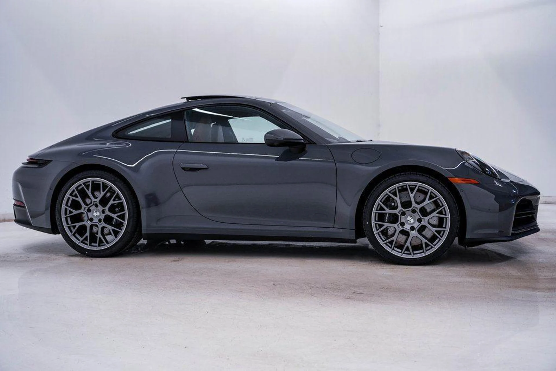 mph008_1757610700_6jvq_KK_Rv_W_Kf8y7ccf_Ed_W08_X_Me_G8_04cb63debb