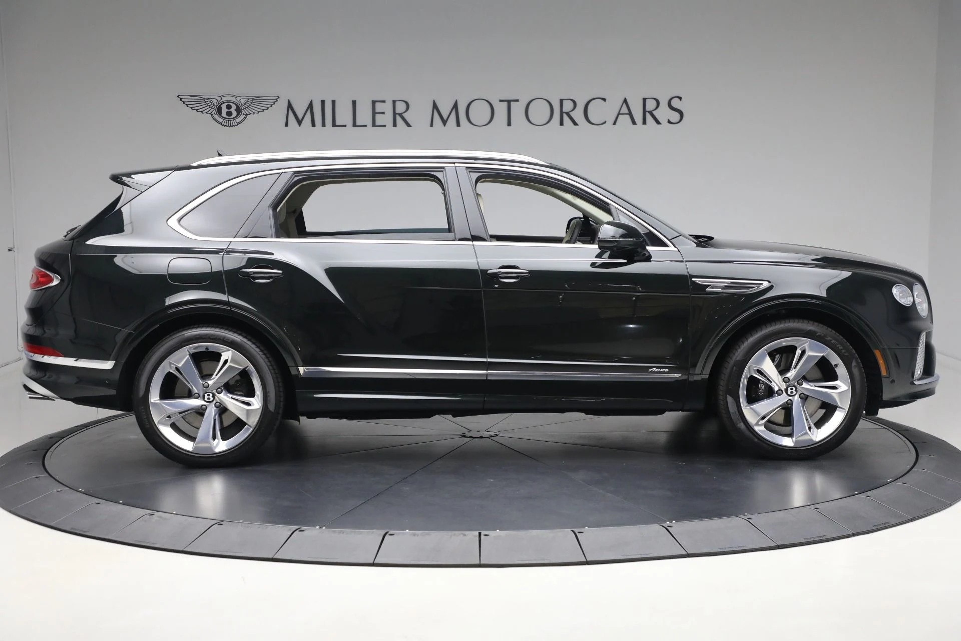 mph008_1765266353_Used_2024_Bentley_Bentayga_EWB_Azure_V8_50ba4218e1