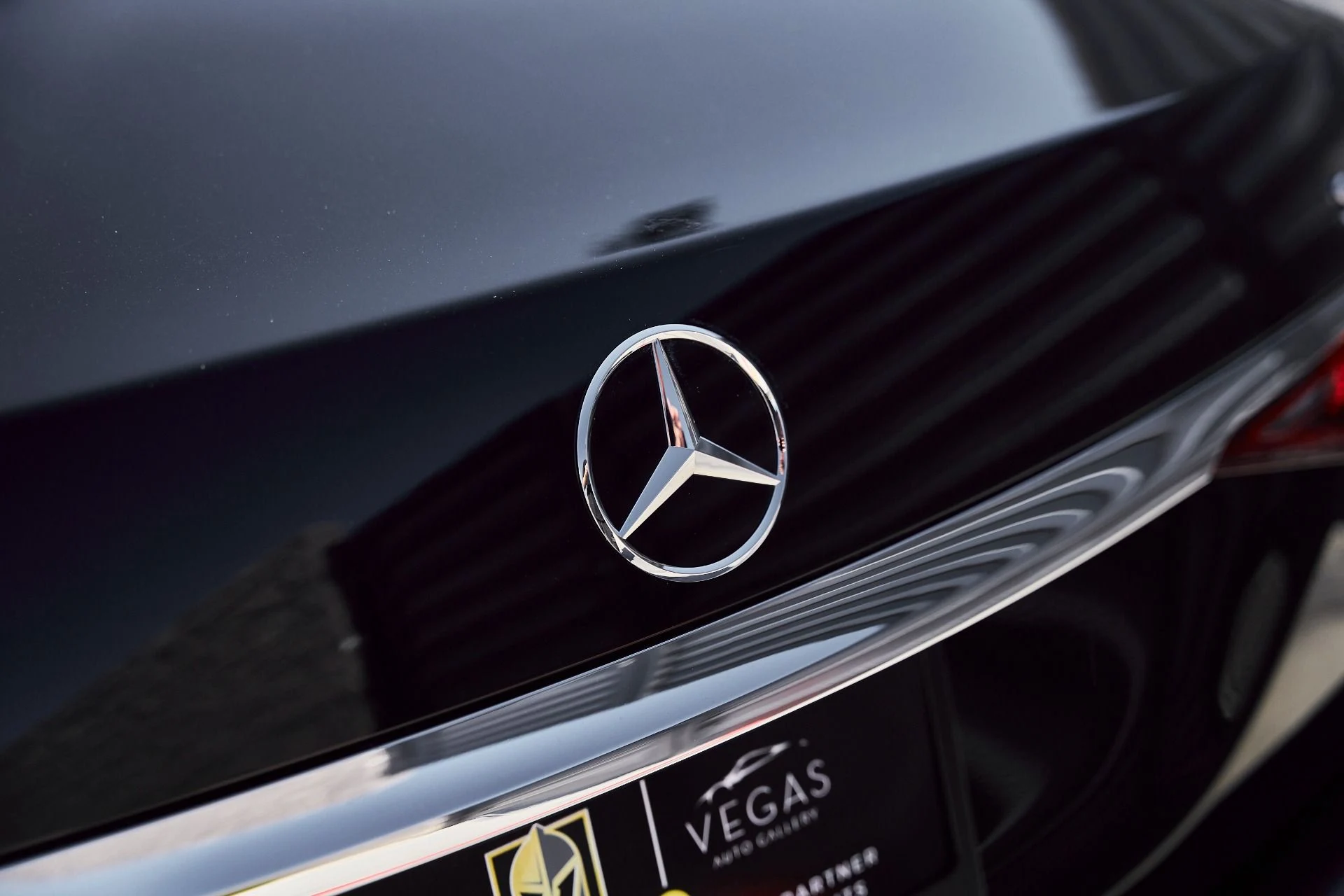 mph008_1794850397_Used_2021_Mercedes_Benz_S_Class_Maybach_S_580_1773278655_0e3493e84c