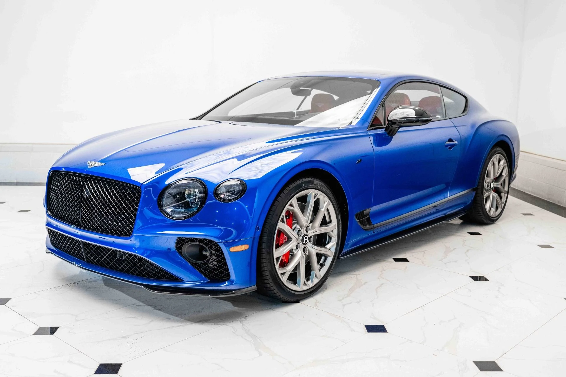 mph008_1809785364_Used_2024_Bentley_Continental_GT_S_V8_1715113259_b8183d5070