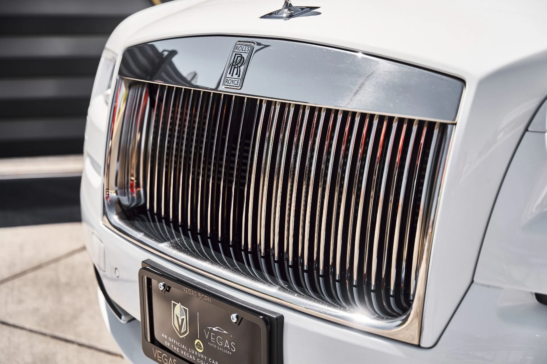 mph008_1809786865_Used_2014_Rolls_Royce_Wraith_Base_1782842376_23cde37a3a