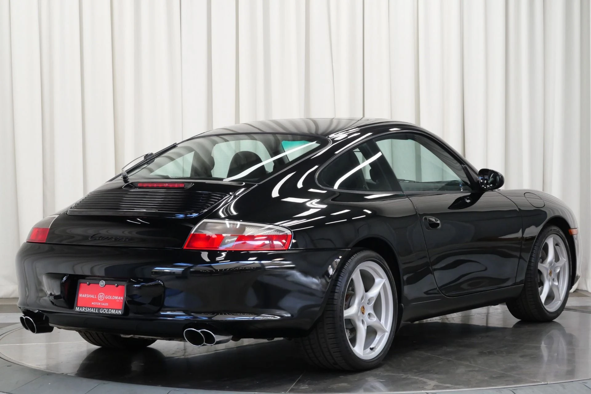 mph008_1816159796_Used_2003_Porsche_911_Carrera_1758033613_0d6f8b56bf