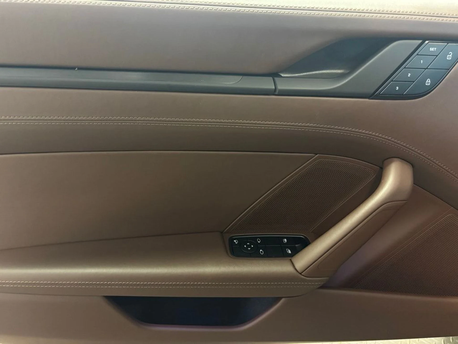 mph008_1821906954_88e338c0e35a34d2e140ed5cbda13527x_7645243c28