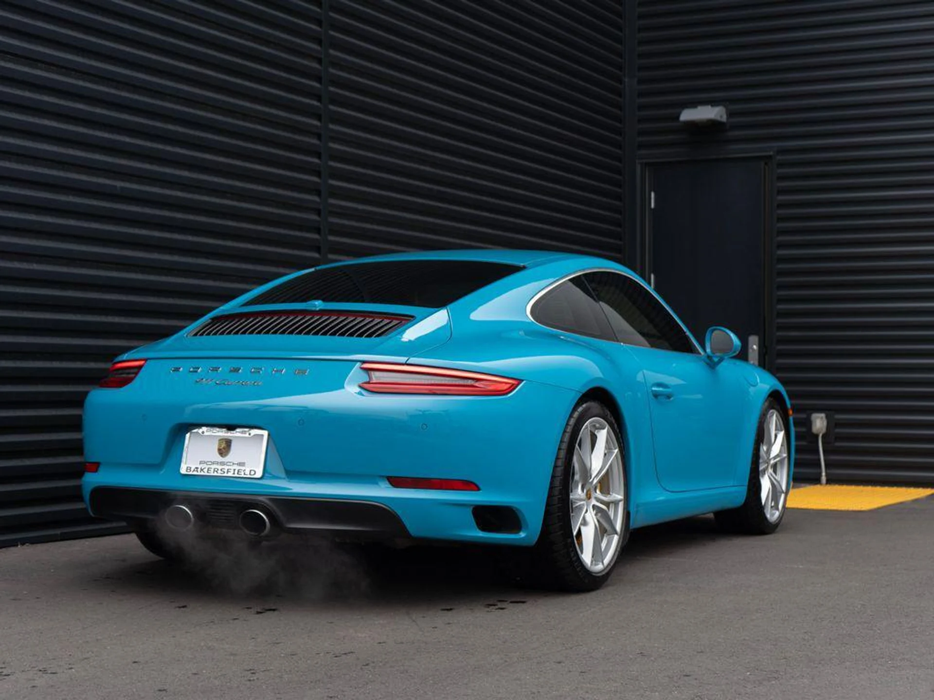 mph008_182461167_Hj_GL_Hb0r_Ol5_Wr_L7_U_Fa_Xch_M_A4ik_9b4bb6e1d1