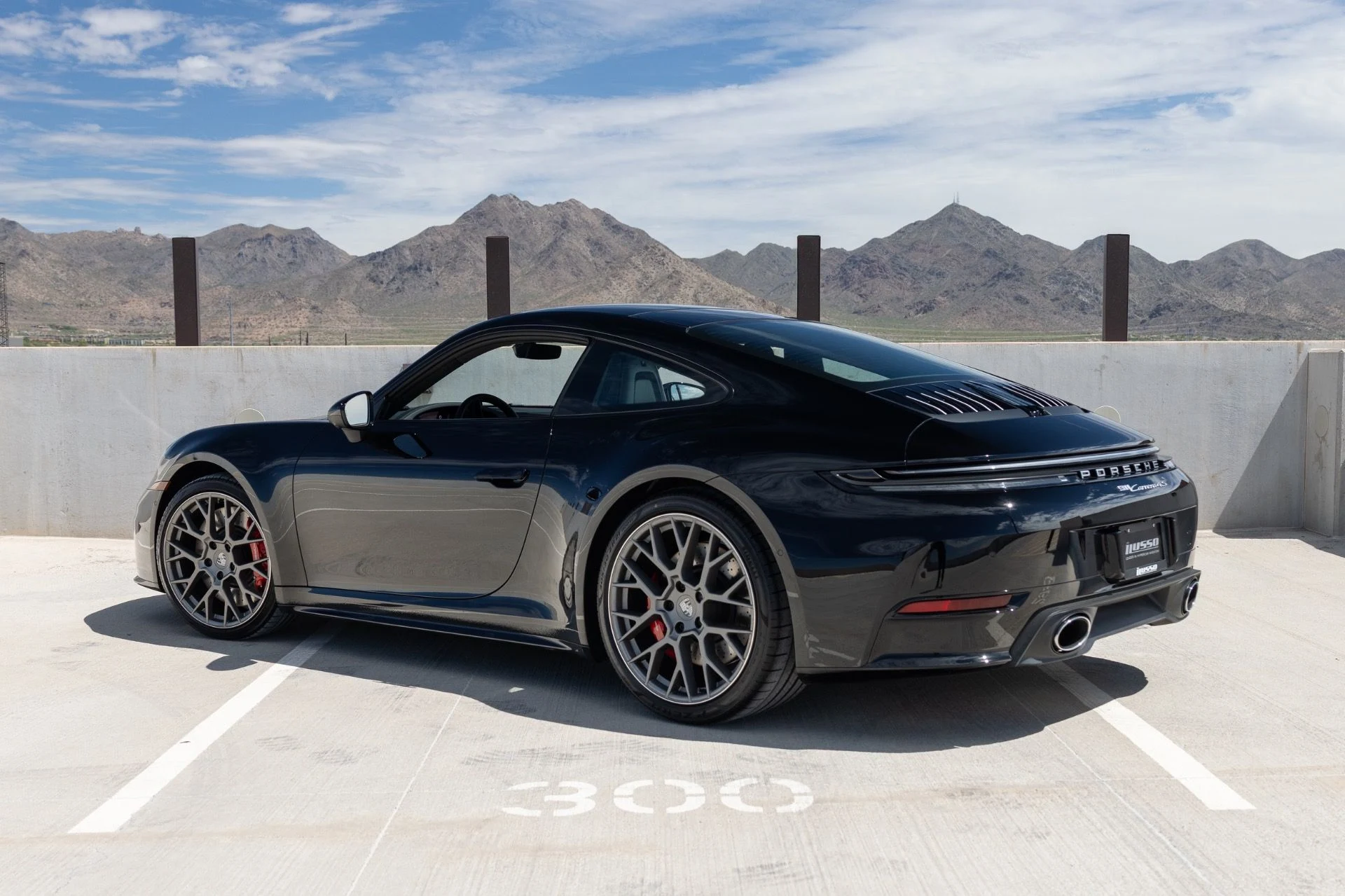 mph008_1835596296_Used_2026_Porsche_911_Carrera_4_S_1788910449_03e16ee96b