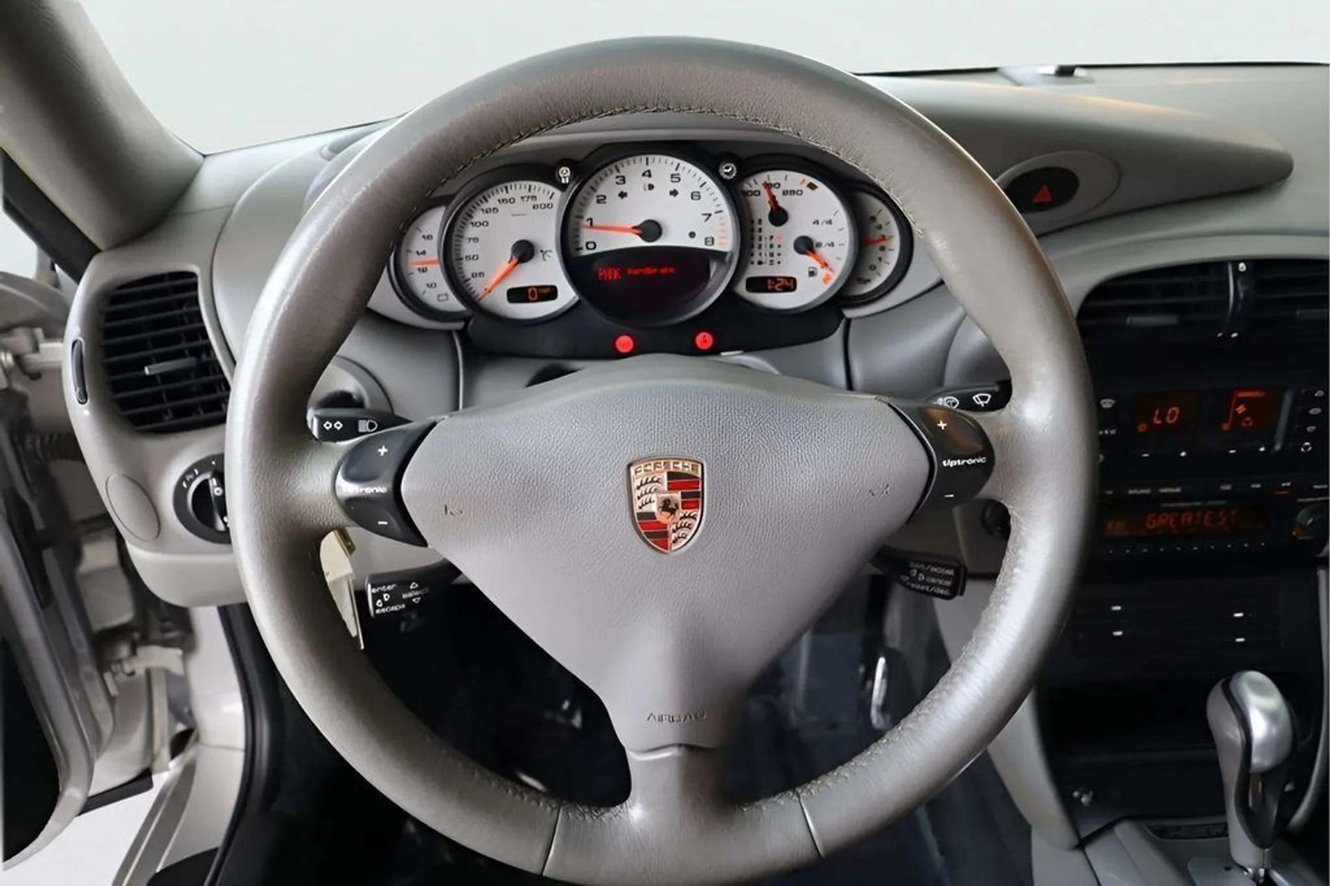 mph008_1841360377_ipv62ewy6vs20j875c71jylyxsyt_1597788e81