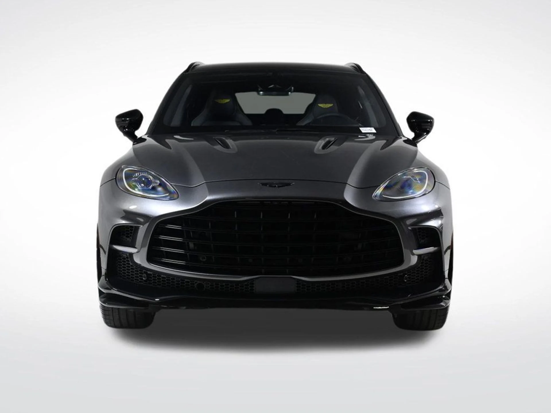 mph008_1841797064_new_2026_aston_martin_dbx_707awd_11350_22965888_8_1024_9d0b596920