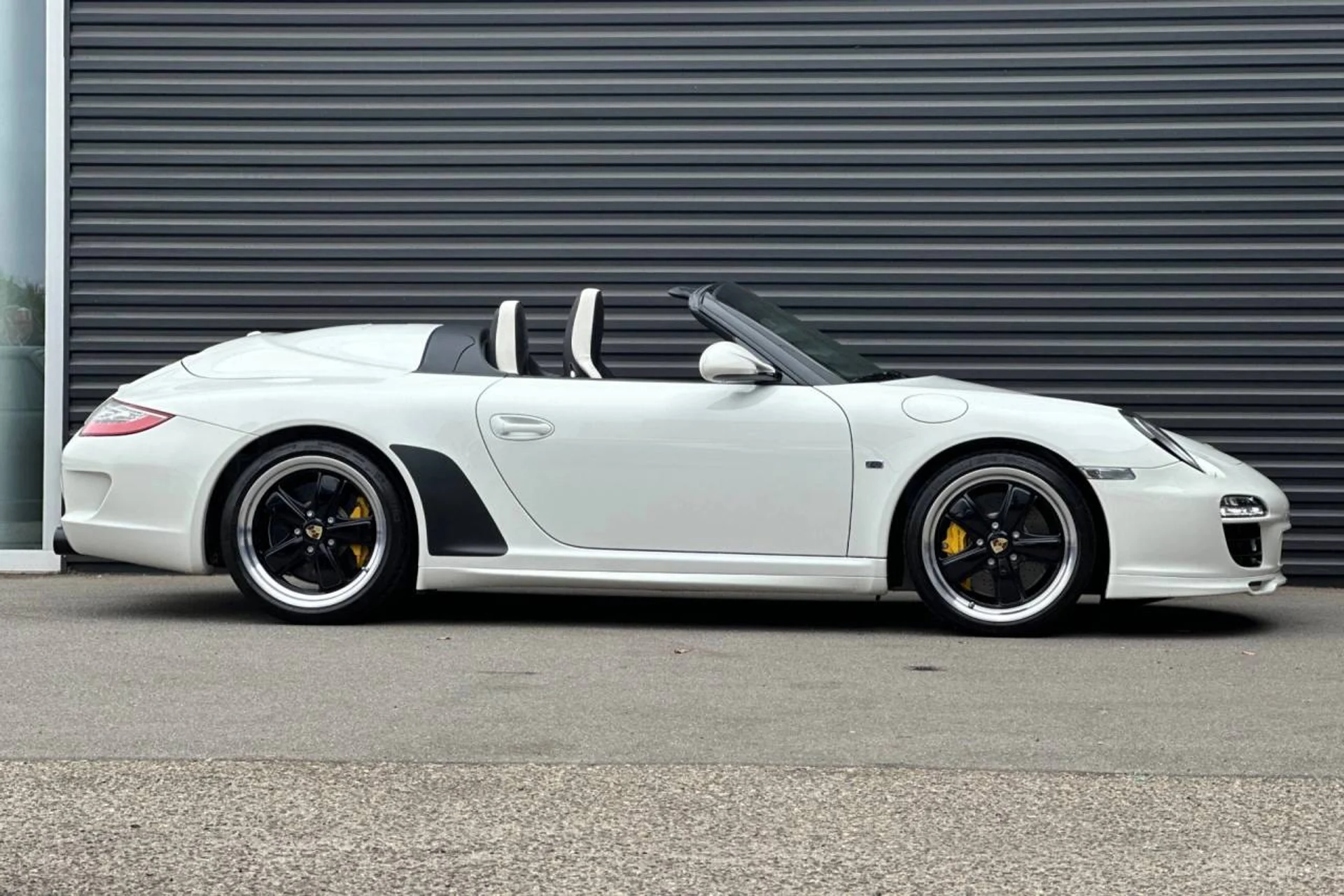 mph008_1844476068_1280_1e27ed0cfe