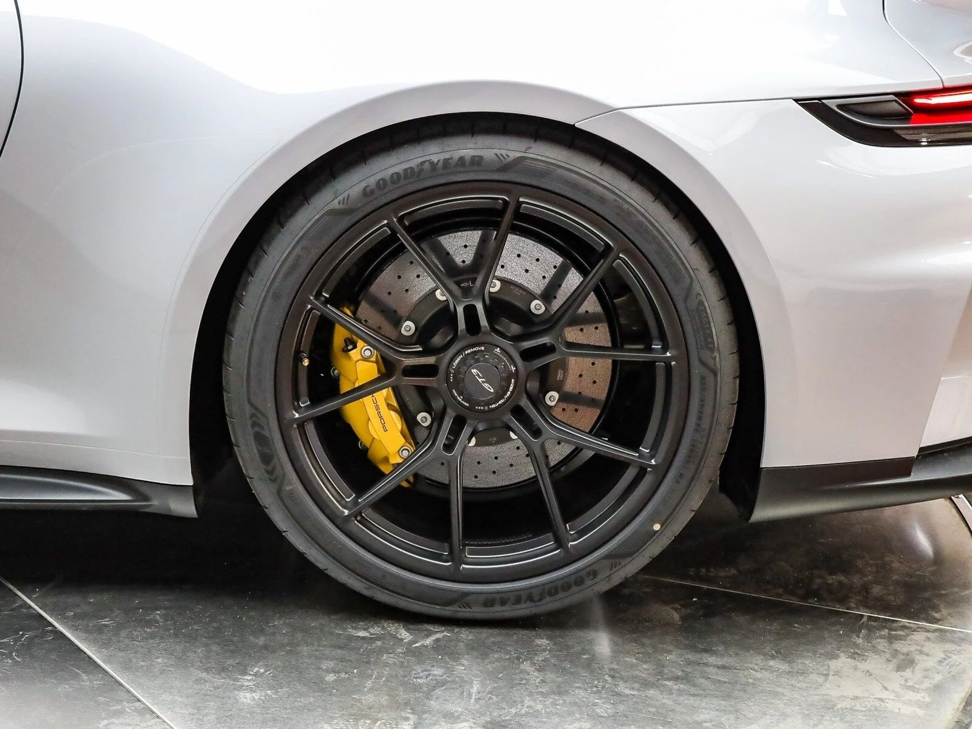 mph008_1851340751_8cf79a271893bc20af829be9a66b0531x_c39096d2a2