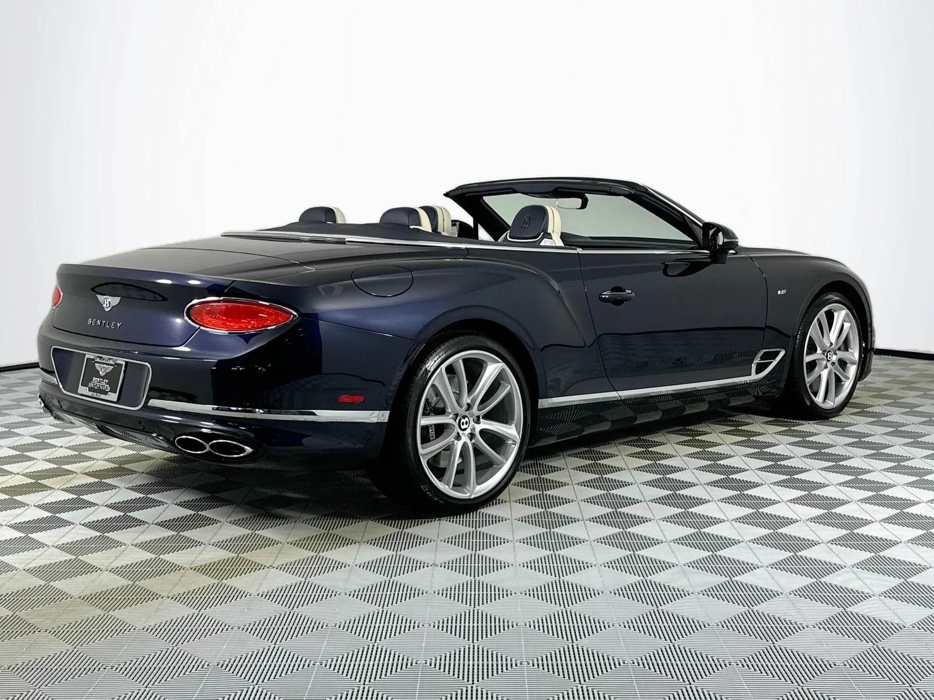 mph008_1858083481_9_dc1c83a9da