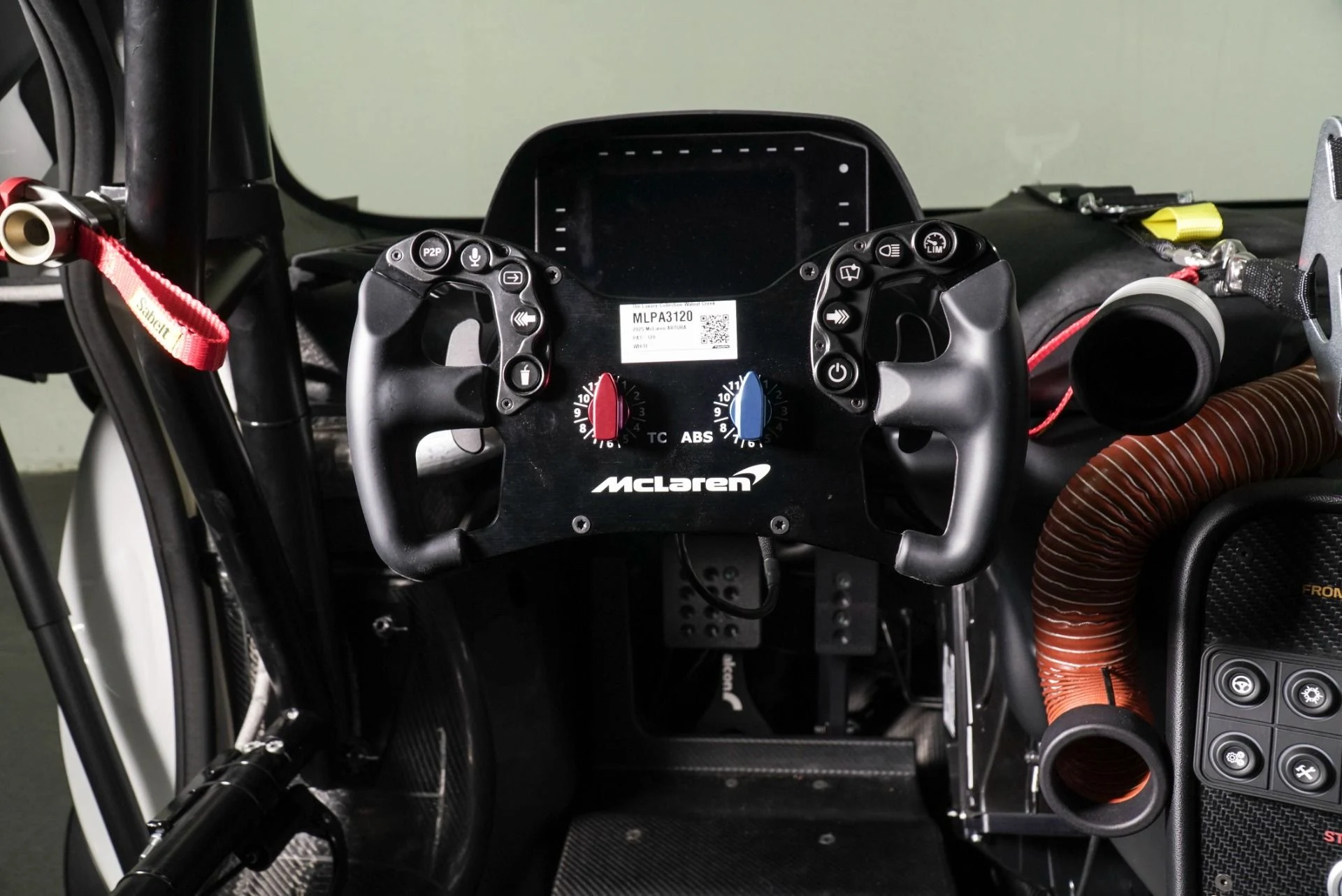 mph008_1860764493_Used_2023_Mc_Laren_Artura_Trophy_EVO_1775707442_fe0473df3c