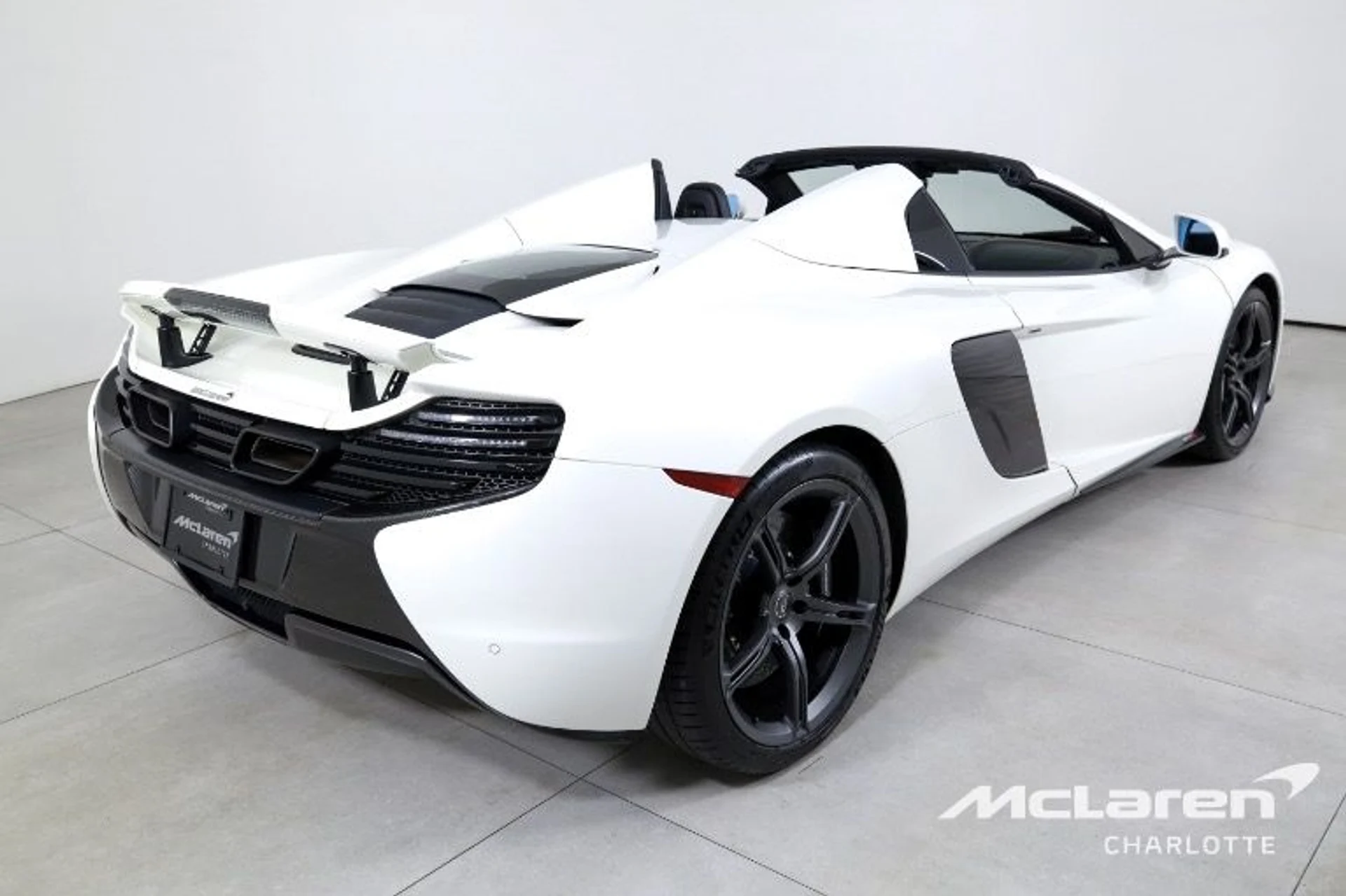 mph008_1879007236_Used_2015_Mc_Laren_650_S_Spider_6e4c89e1c0