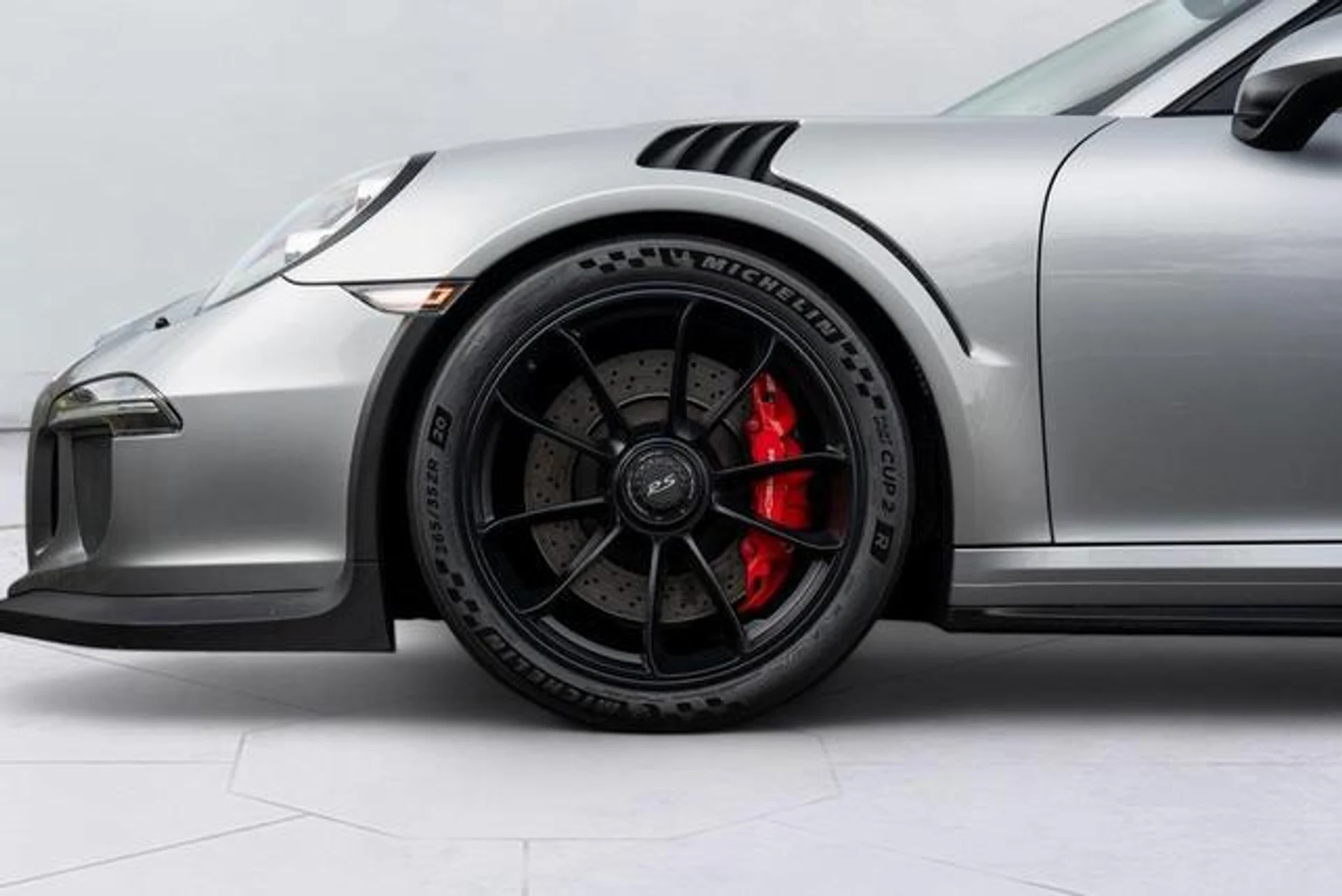 mph008_1890633728_IO_3_Ji_P_Ho_TX_tn_C8_YRU_Zpk_Roy_LU_26b04aac1f