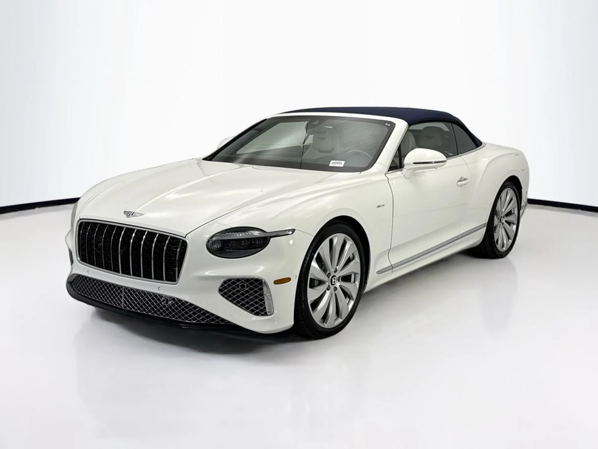 mph008_192074161_new_2026_bentley_continental_gtc_8119_22995386_9_1024_6a0ecc5dee