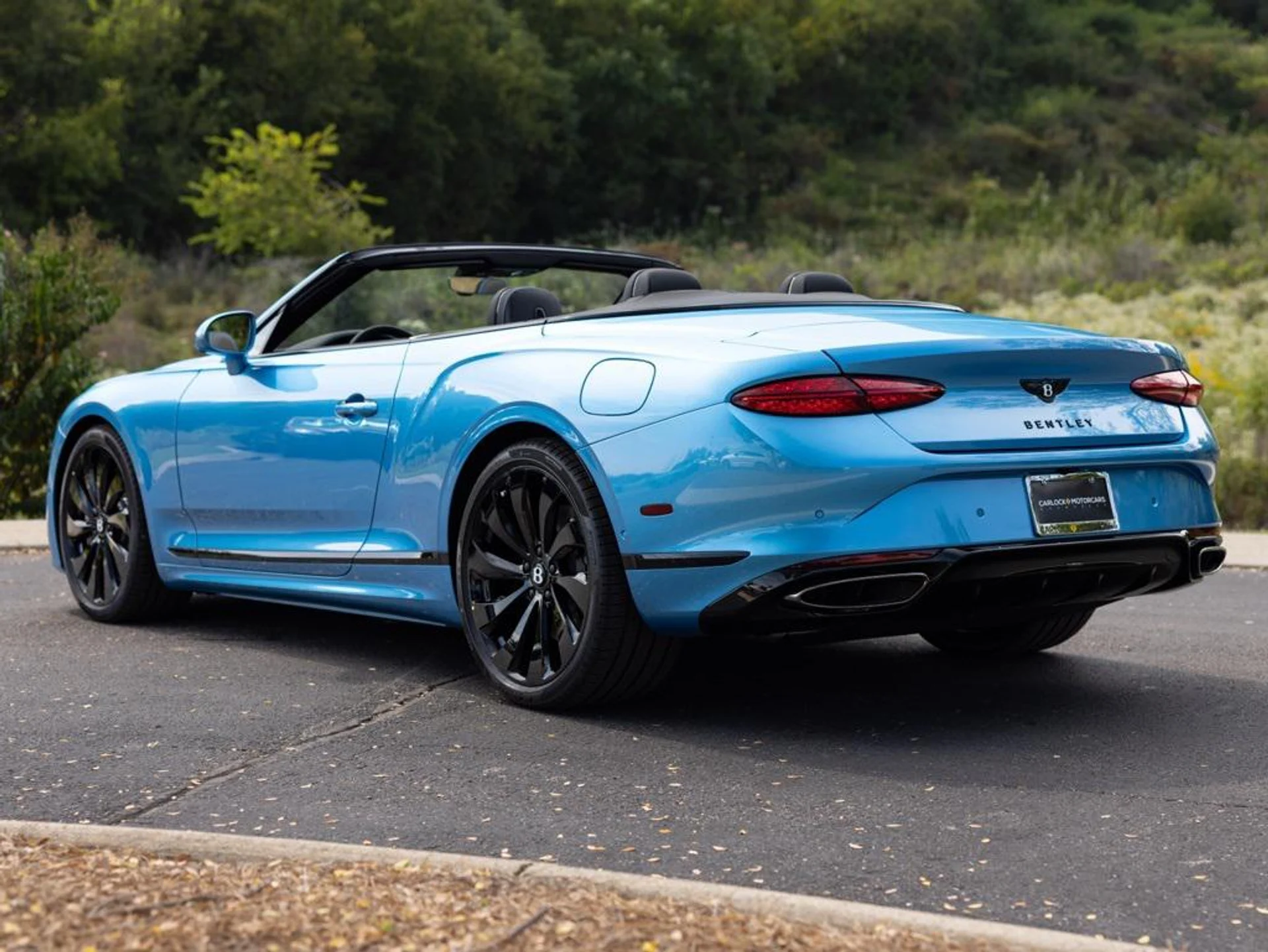 mph008_192355614_456670050_68ce8348c25916930f73914f_119e79efff