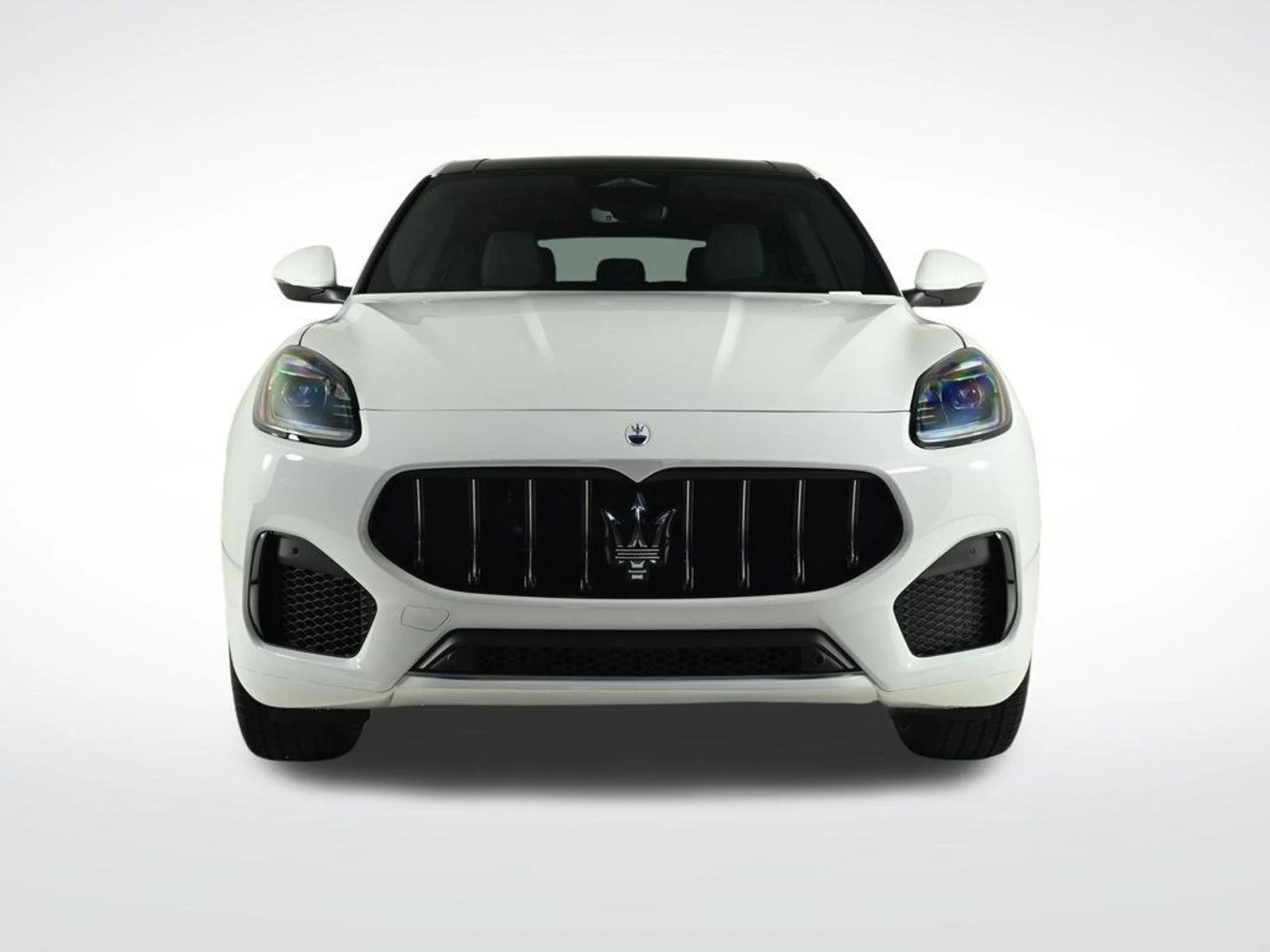 mph008_192793376_used_2025_maserati_grecale_base_11350_22975680_8_1024_cb29e9ac02