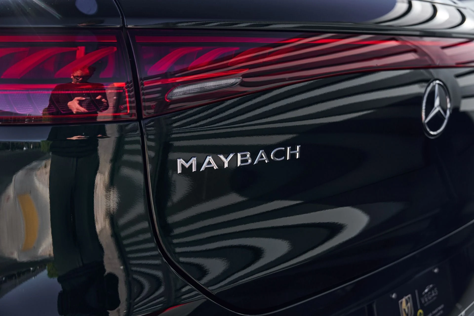 mph008_1928346446_Used_2024_Mercedes_Benz_EQS_Maybach_EQS_680_1793317113_8225444cc5
