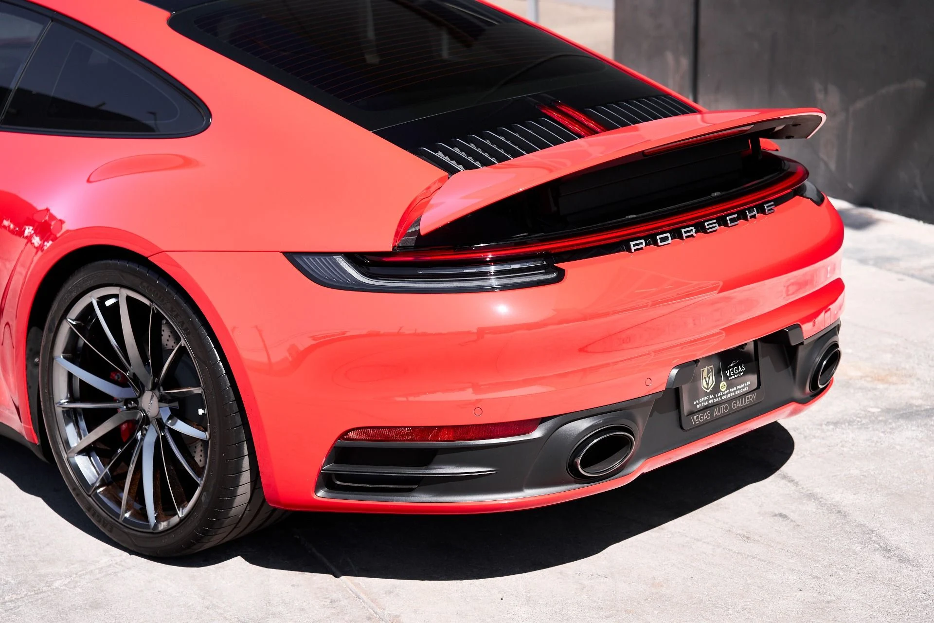 mph008_1933491715_Used_2020_Porsche_911_Carrera_4_S_1750269009_1e20305de0