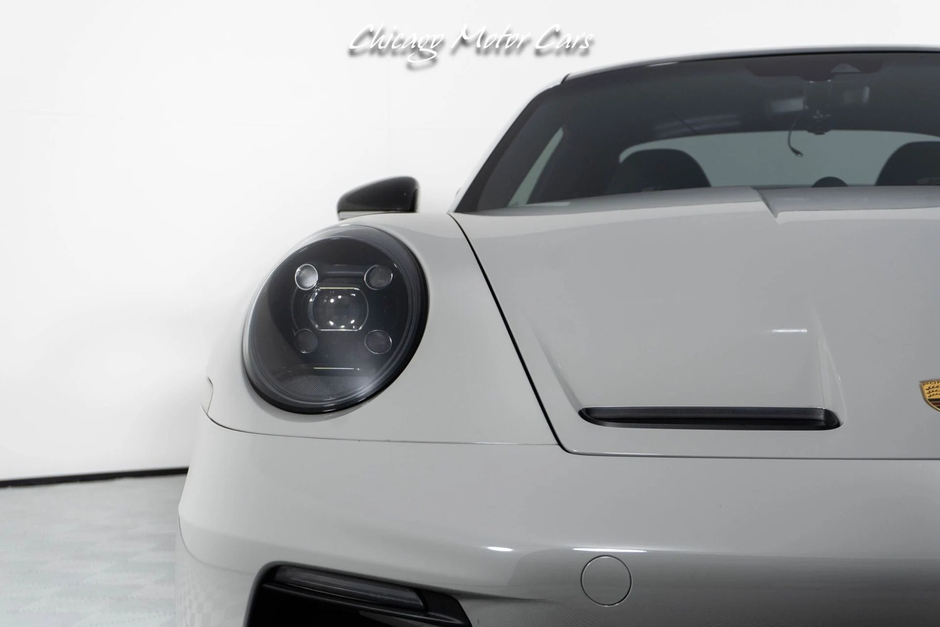 mph008_1933981688_12921_p9_l_fff7db8f90