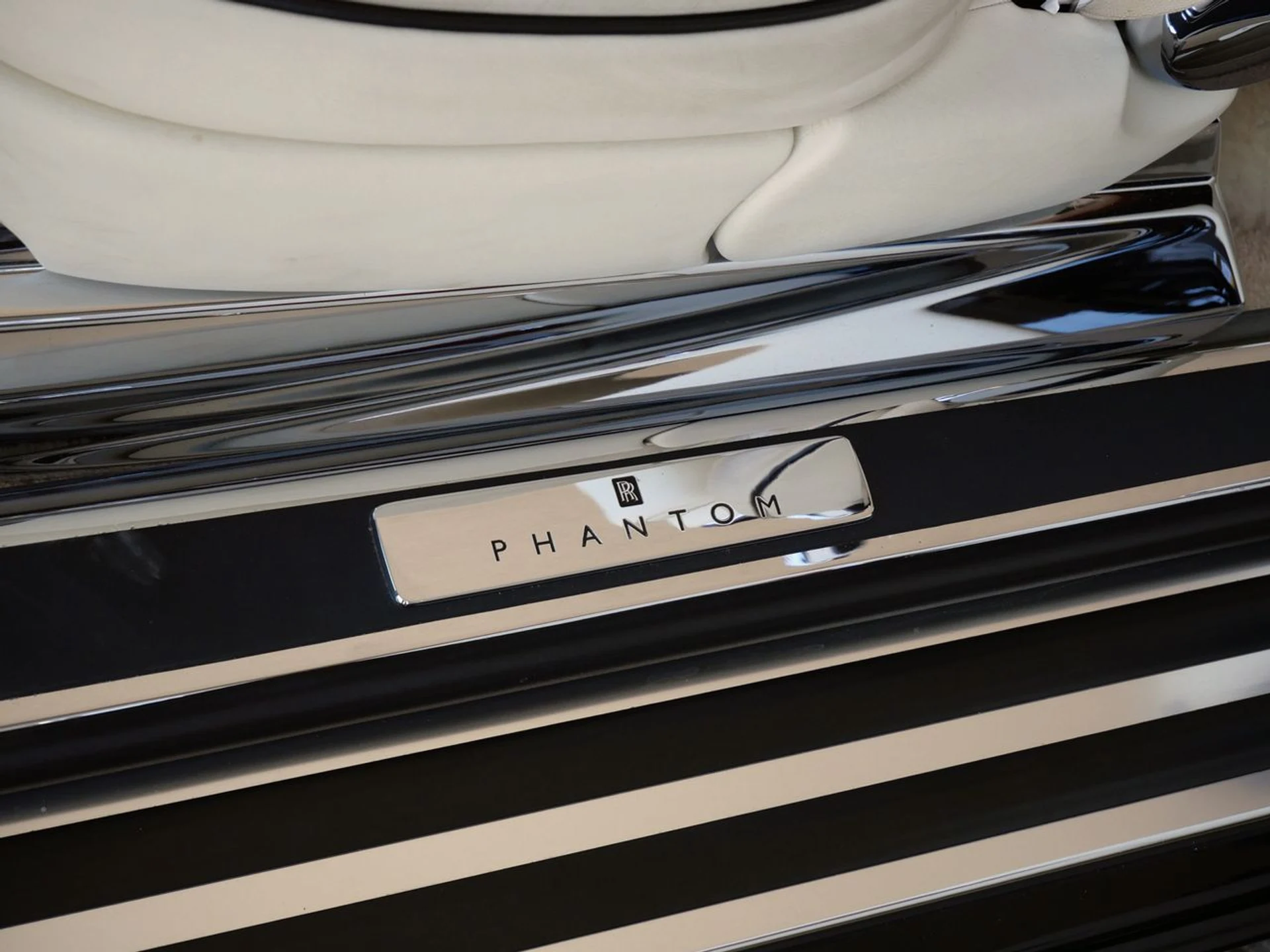 mph008_1940464625_b97bcb835e4dc78929b68b54f45eaee1x_292f0dd902