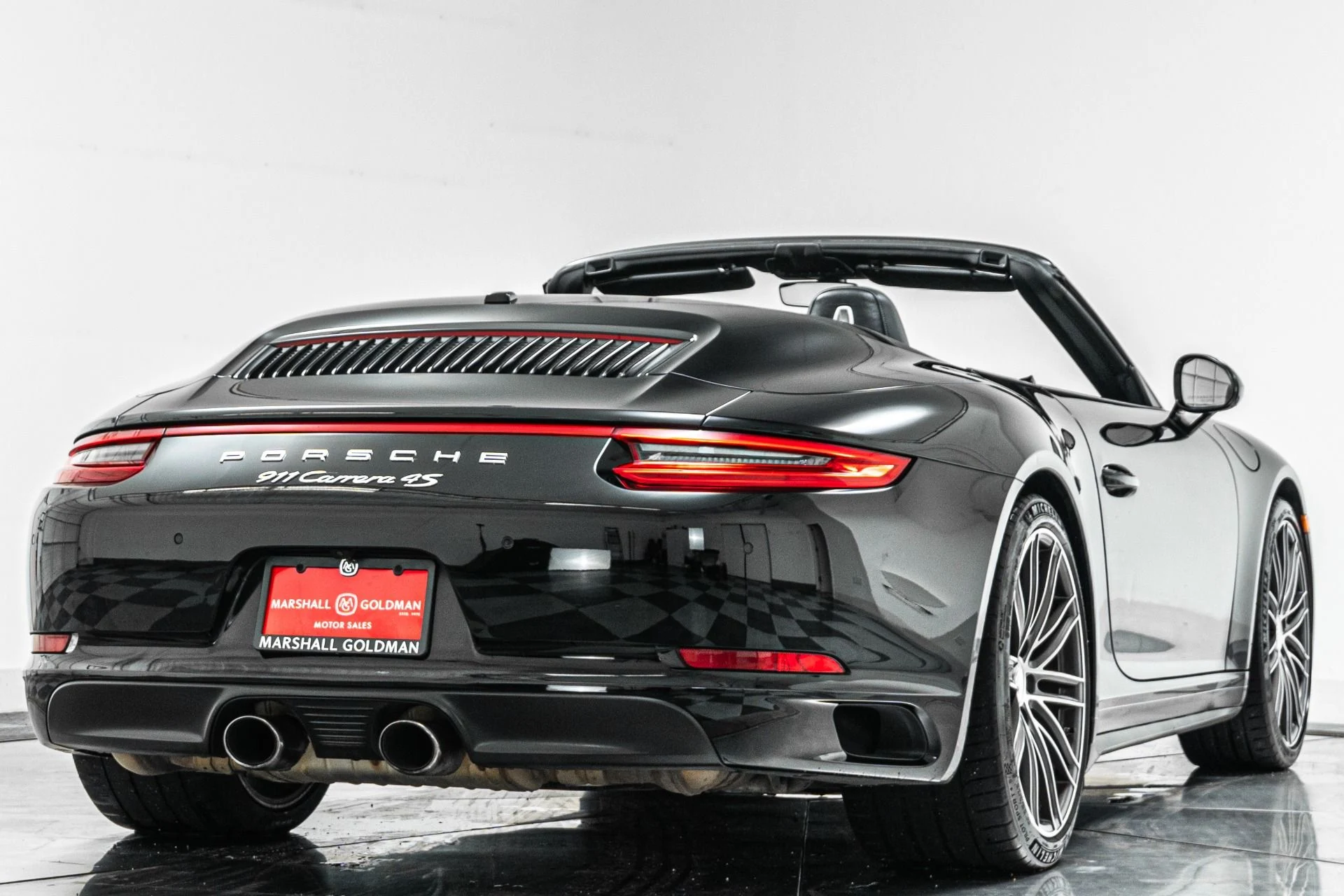 mph008_194642126_Used_2017_Porsche_911_Carrera_4_S_Cabriolet_1788469959_f4e714a2f2