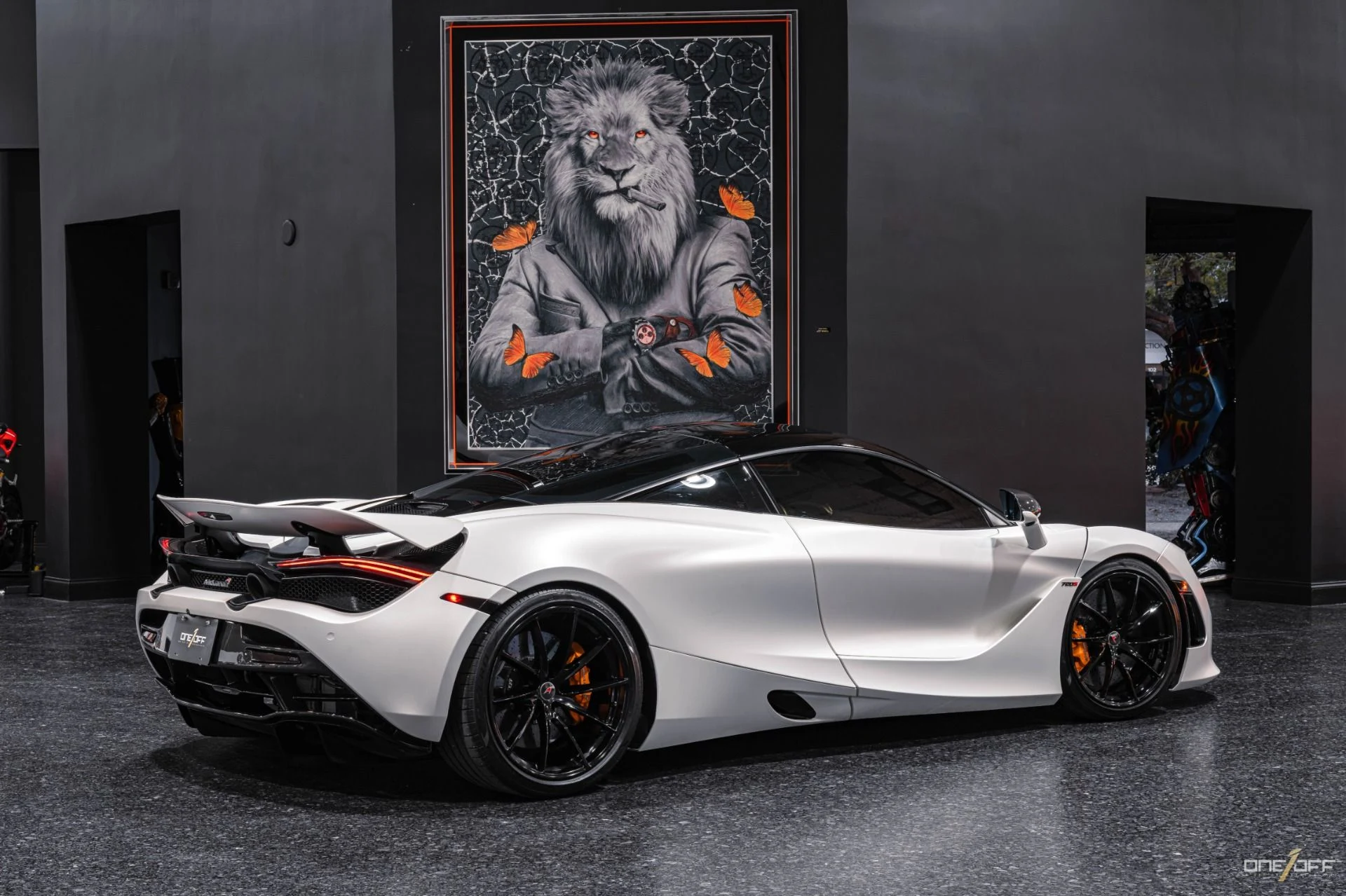 mph008_1948373879_Used_2018_Mc_Laren_720_S_Performance_Massive_360_K_MSRP_Wrapped_Matte_White_1768950620_cdf37658a8