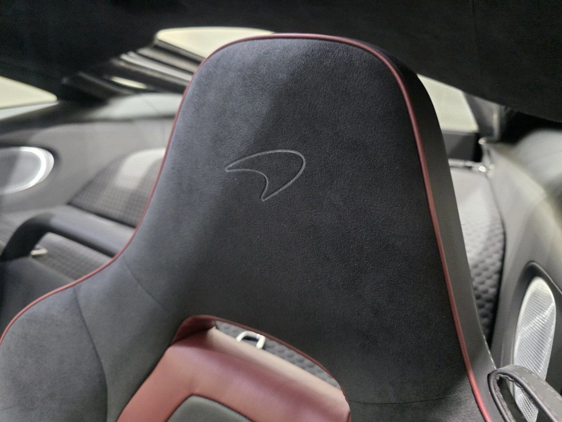 mph008_1950231425_69c380a7761aae4f2414bf1b0f4fd2d3_e65eb17721