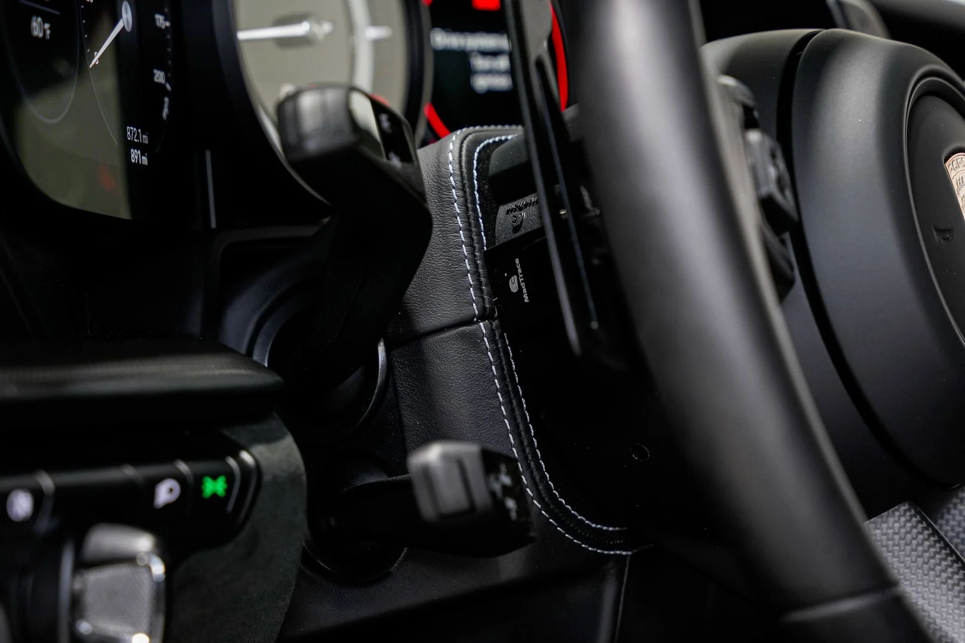 mph008_1965754517_4c4f113afdda400696d0f2225d6e105ex_5113664759