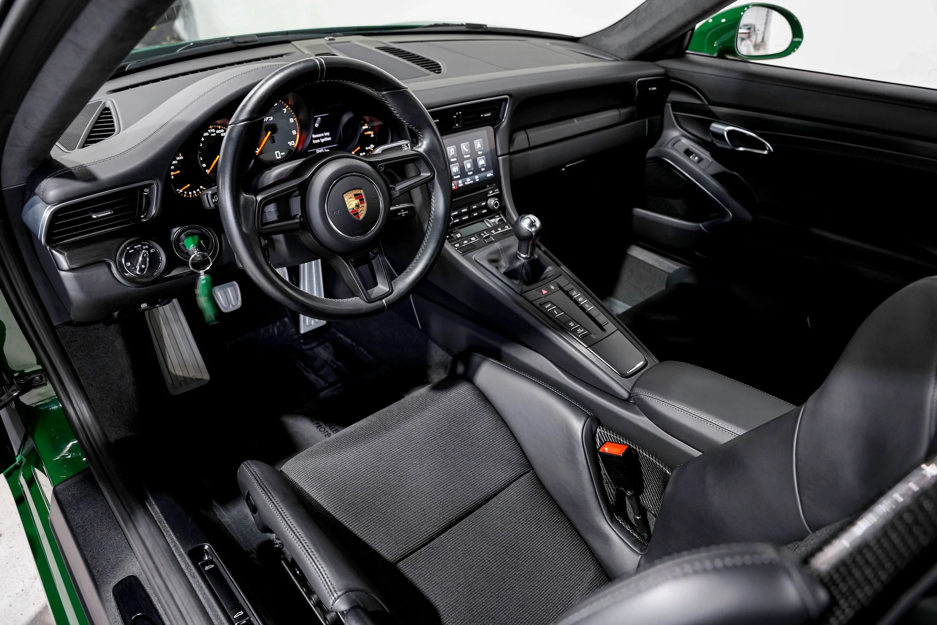 mph008_196748977_6e198dedadc2efd14285d7a74b4a5f2ax_e978f250c3