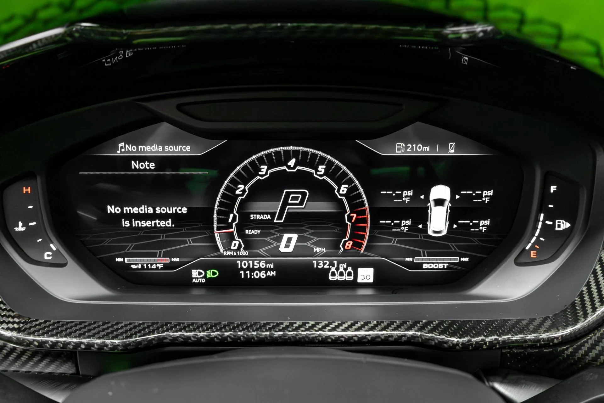 mph008_1973309632_Used_2022_Lamborghini_Urus_1771543126_fae2542b25