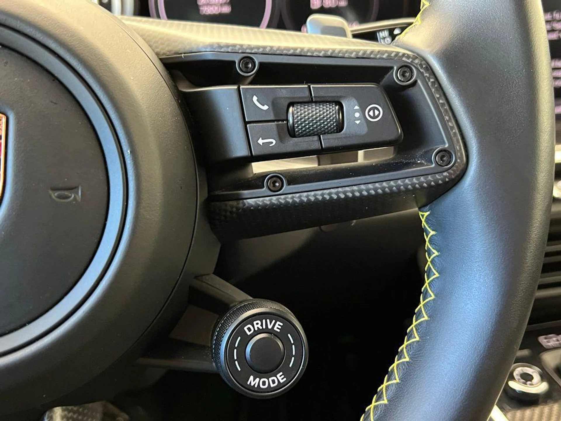 mph008_1974493732_34fwe_Ot_C_Ci9_M_Ohee_UU_Vl_TR_Cg4f_M_a972640fcc