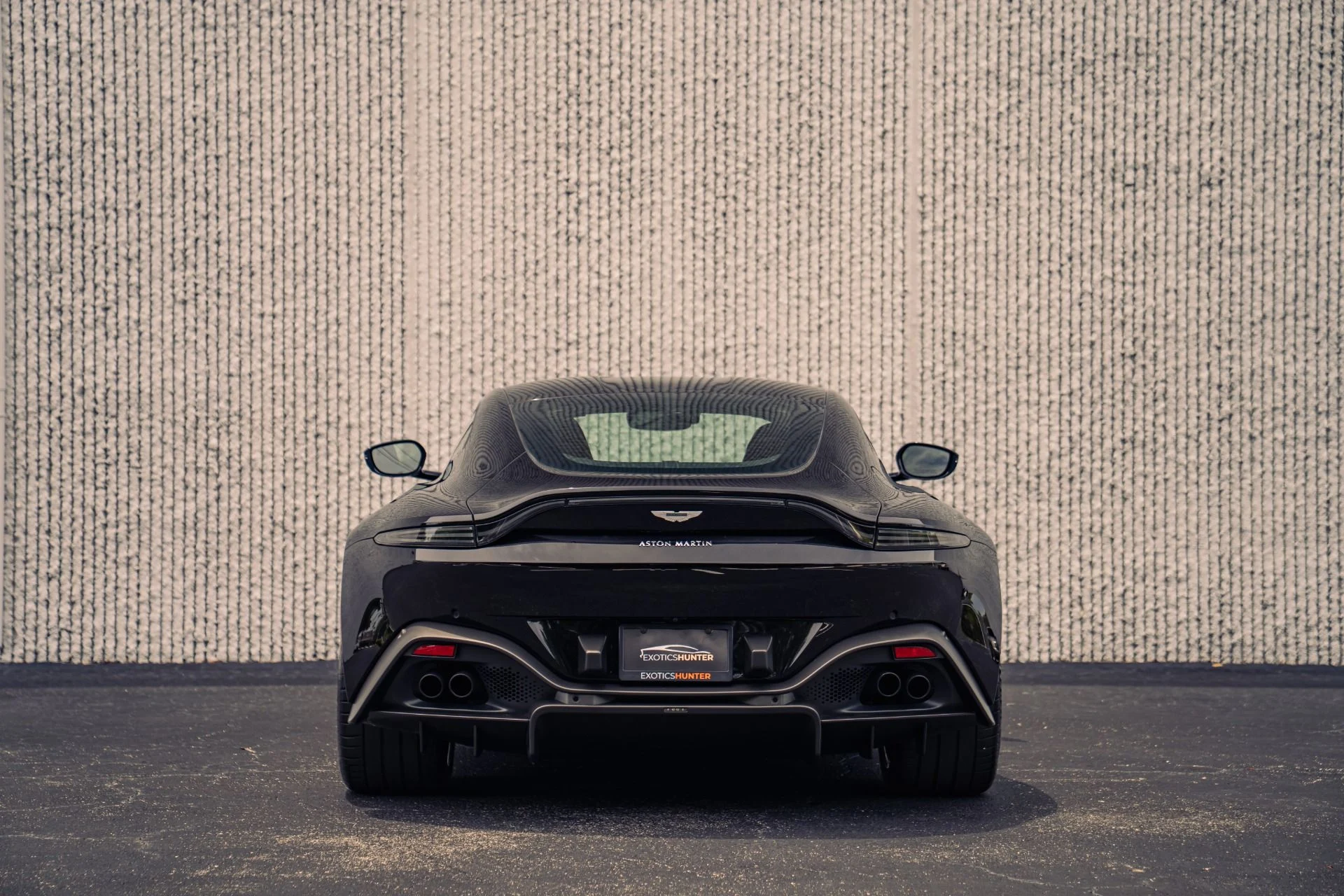 mph008_1985728258_Used_2020_Aston_Martin_Vantage_1786737751_3ce6d5626d