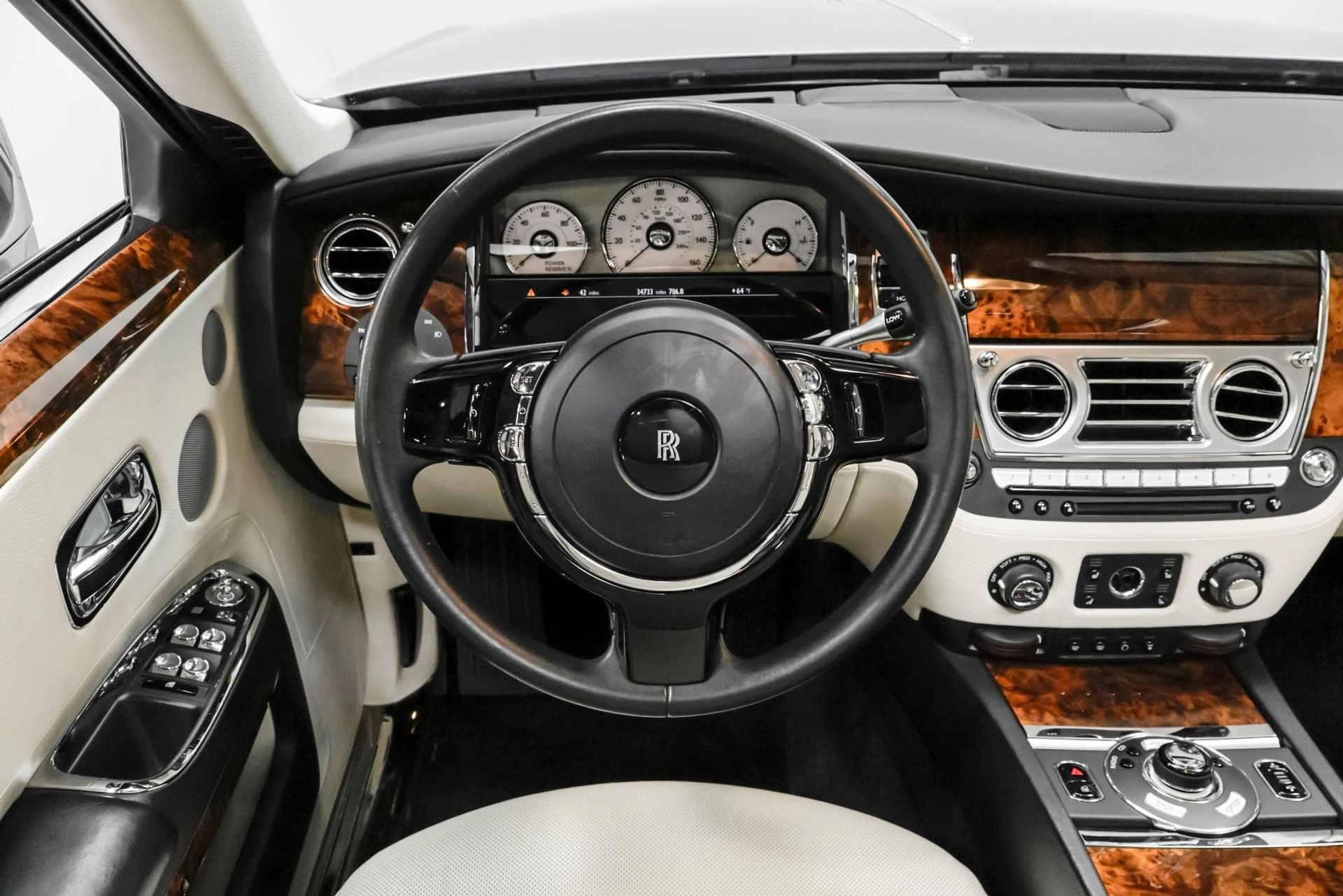 mph008_1985918340_Used_2010_Rolls_Royce_Ghost_1762979207_55fdd328df