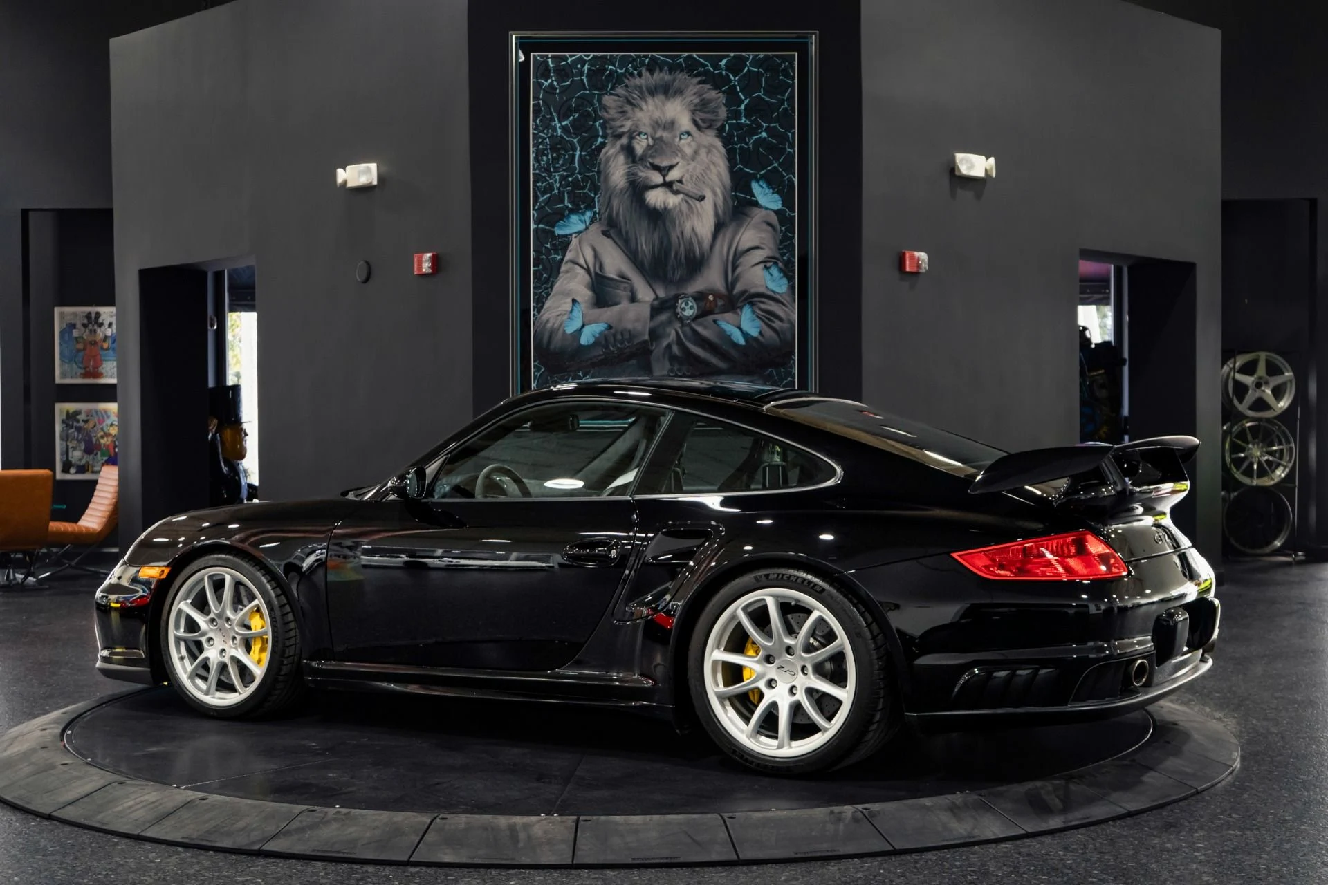 mph008_1992708764_Used_2008_Porsche_911_GT_2_1772036463_ece3af517c