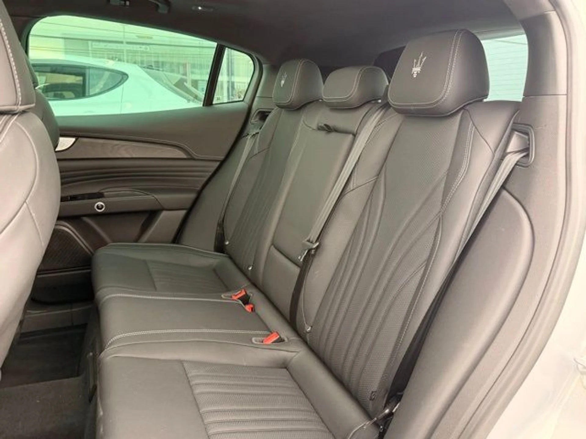 mph008_1998089638_e3d97850c870ad17ca77d672f487d19c_0b902d9fbd