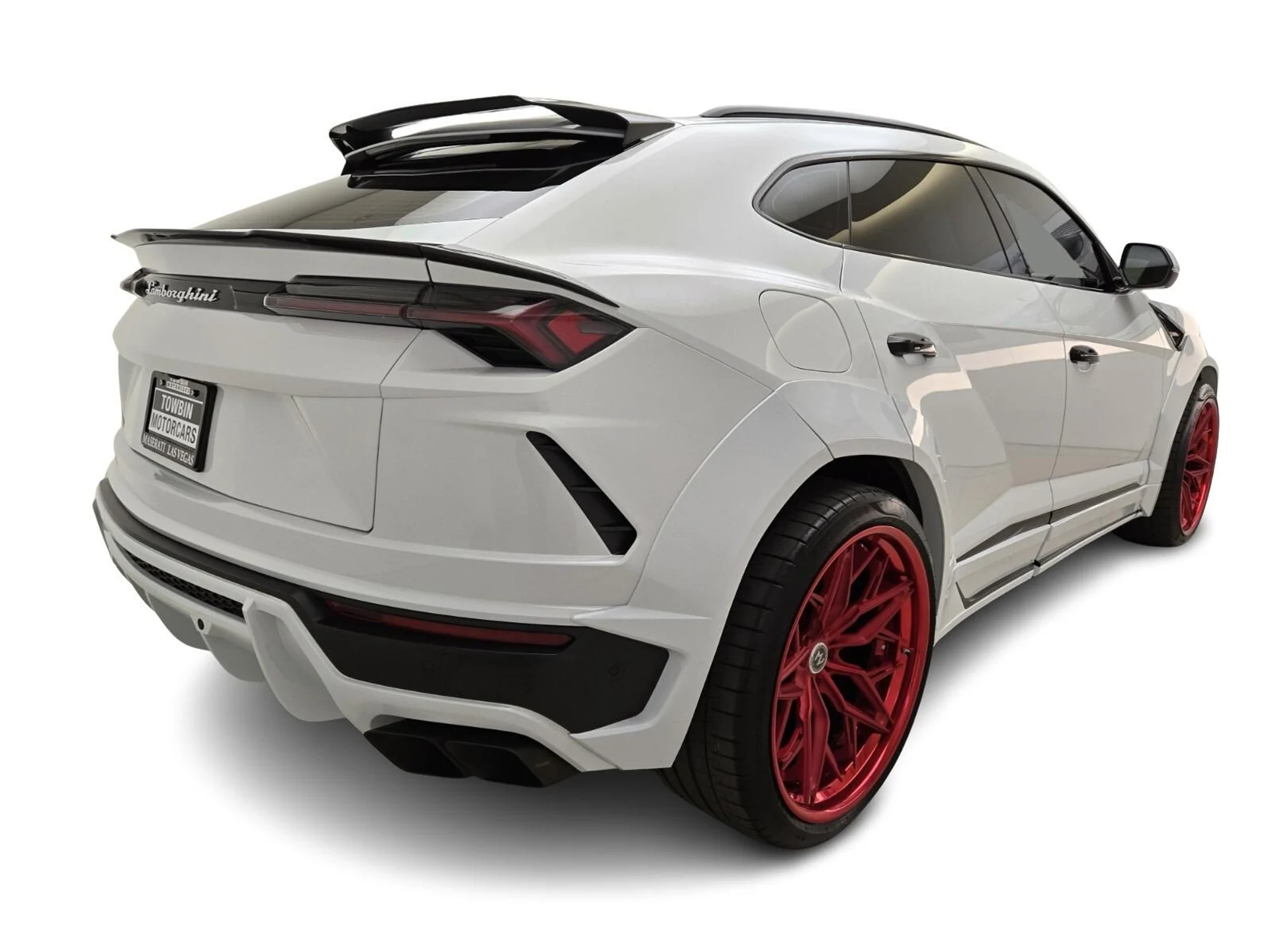 mph008_2003548382_Used_2020_Lamborghini_Urus_1753165131_6616ee2b80