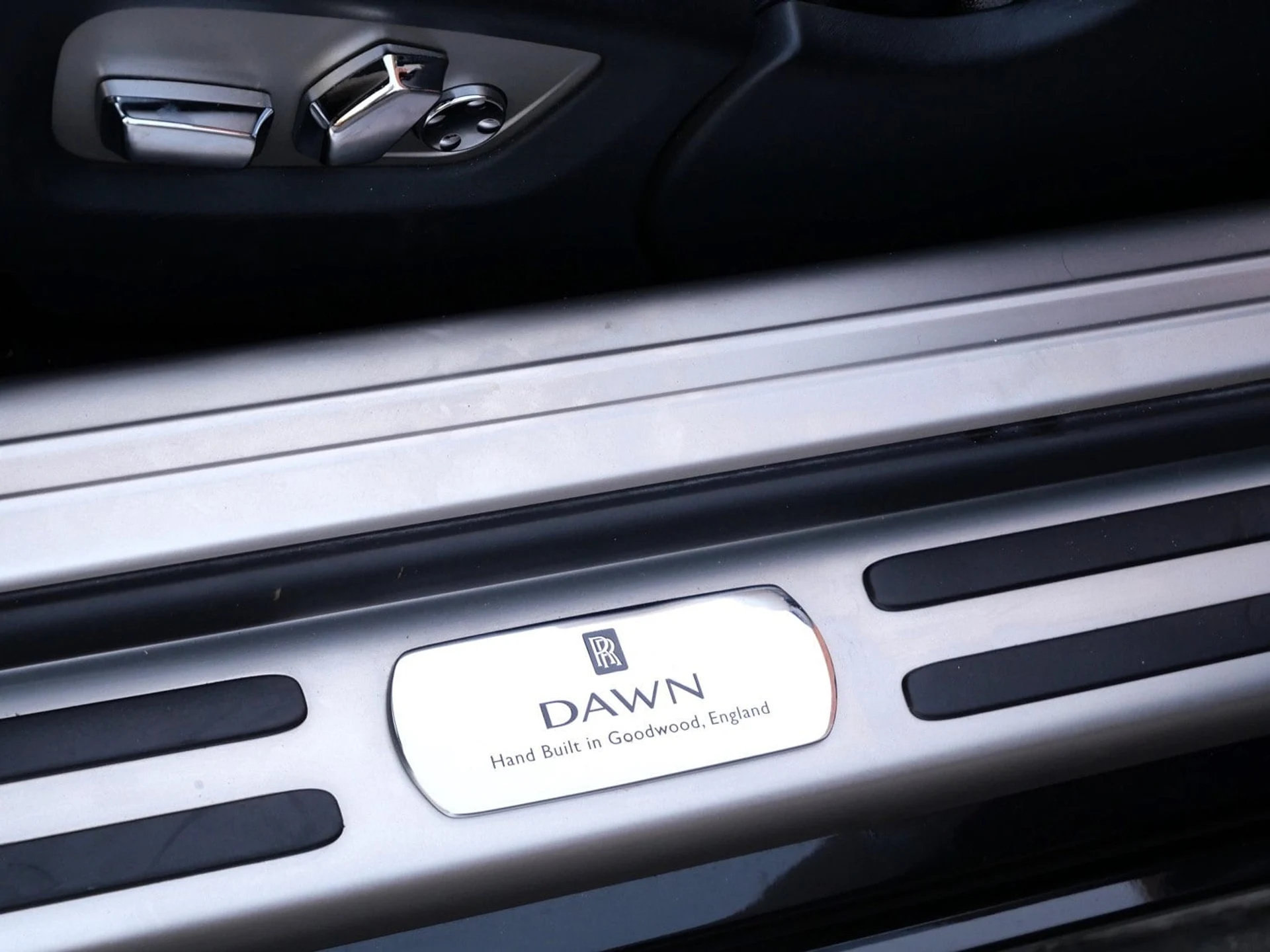 mph008_200480672_a97b9853b7be384f954f5ccad7bebeecx_b38351bddb