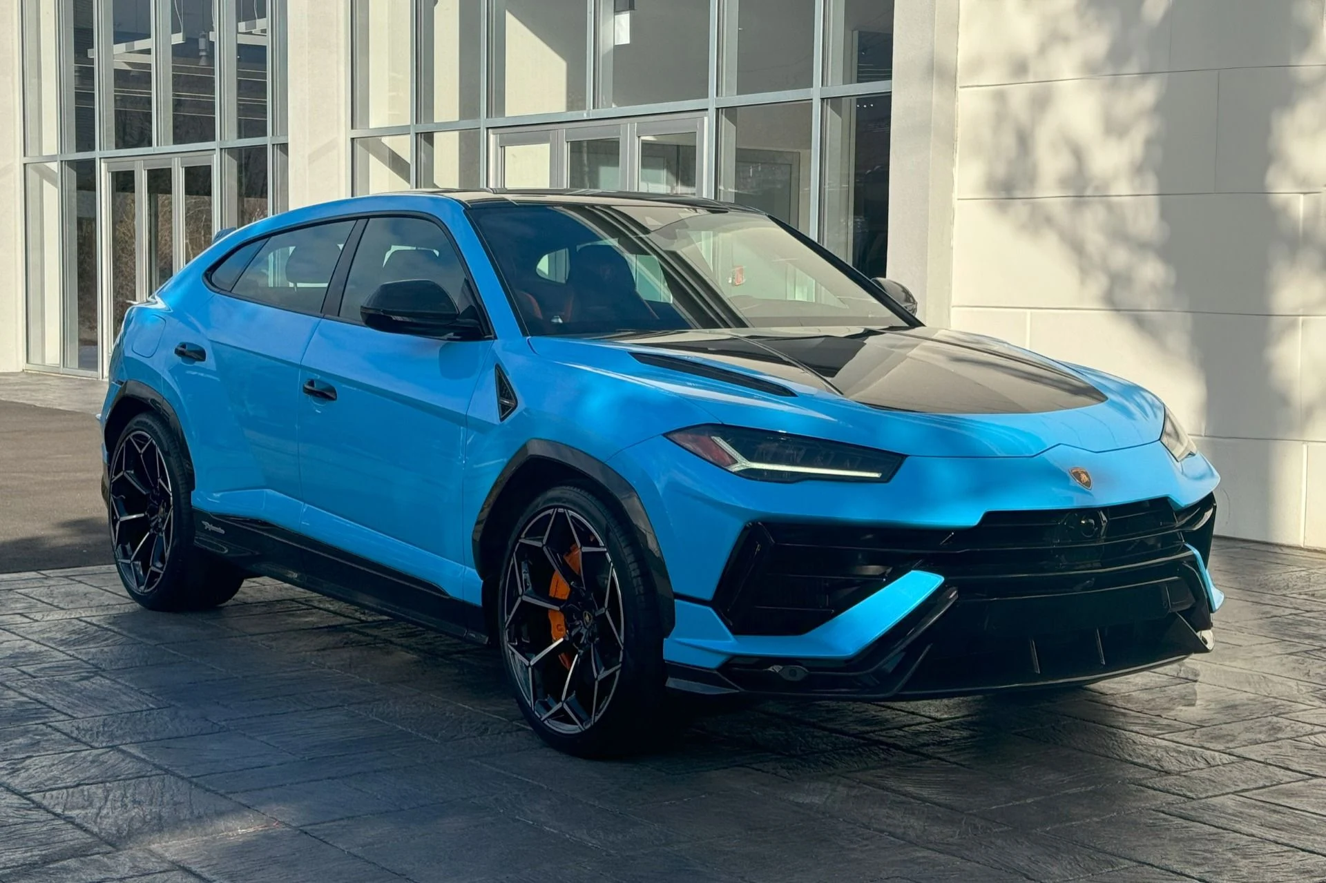 mph008_2006399031_Used_2024_Lamborghini_Urus_Performante_1741002929_1f426c3344