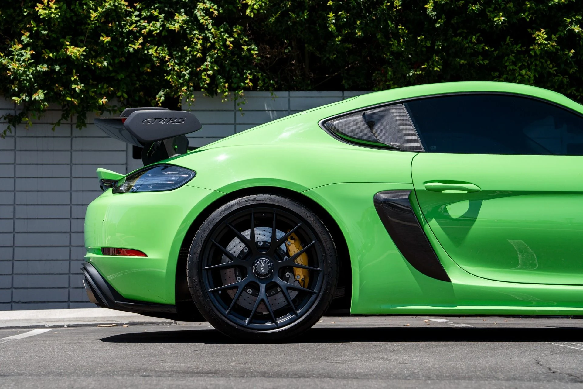 mph008_2016485290_Used_2023_Porsche_718_Cayman_GT_4_RS_1754336886_7991d99cb5