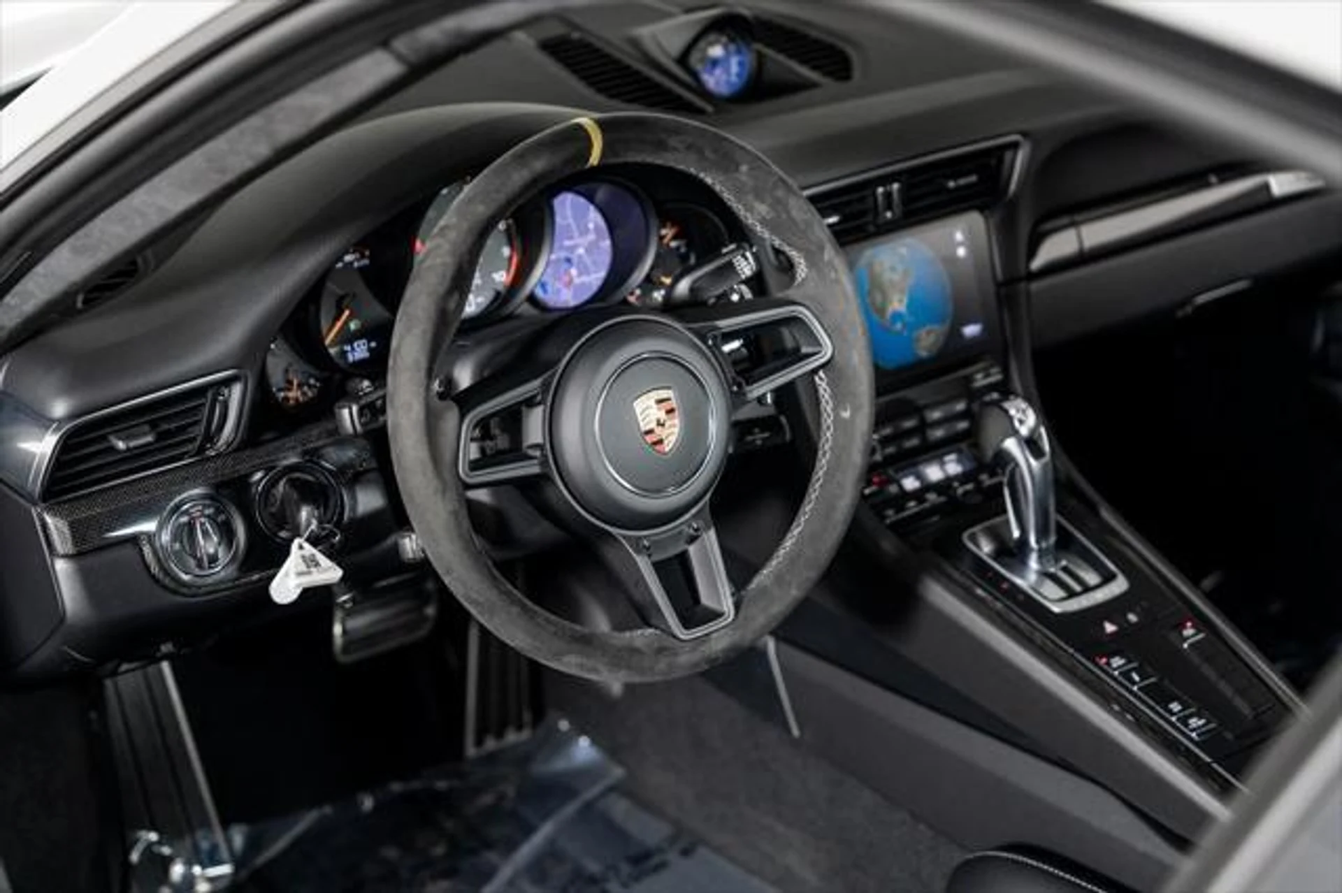 mph008_2016681857_b_C0_Ylr_RN_Nj_X95jb_Knd_SZDUI_Ao_4b60617a86