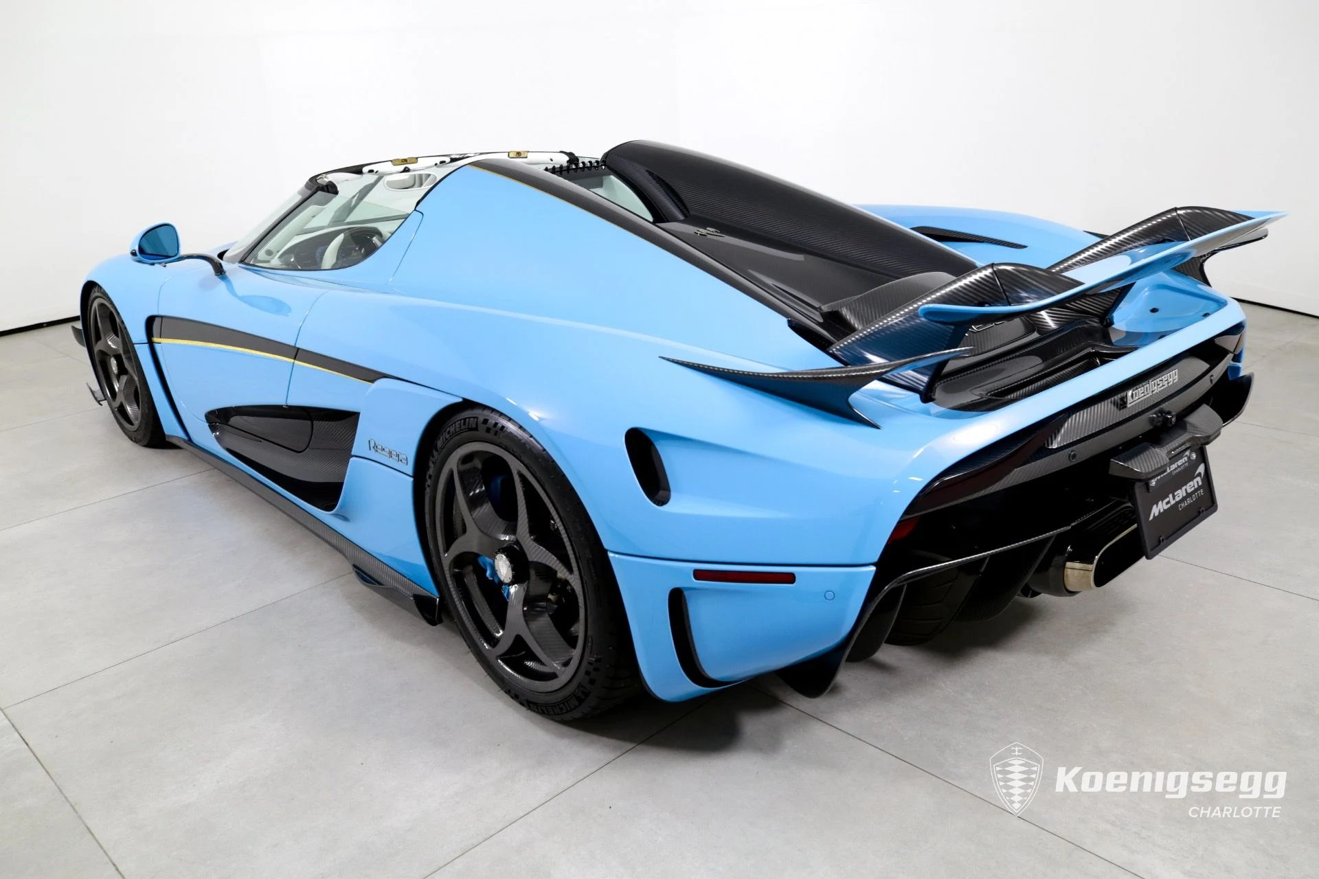 mph008_2025451487_Used_2021_KOENIGSEGG_REGERA_RWD_1728055744_87d90bedfe