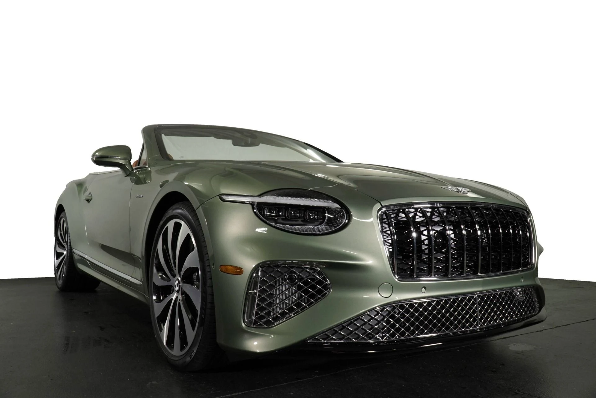 mph008_2028414618_New_2026_Bentley_Continental_GTC_Azure_1771889738_e785e676df