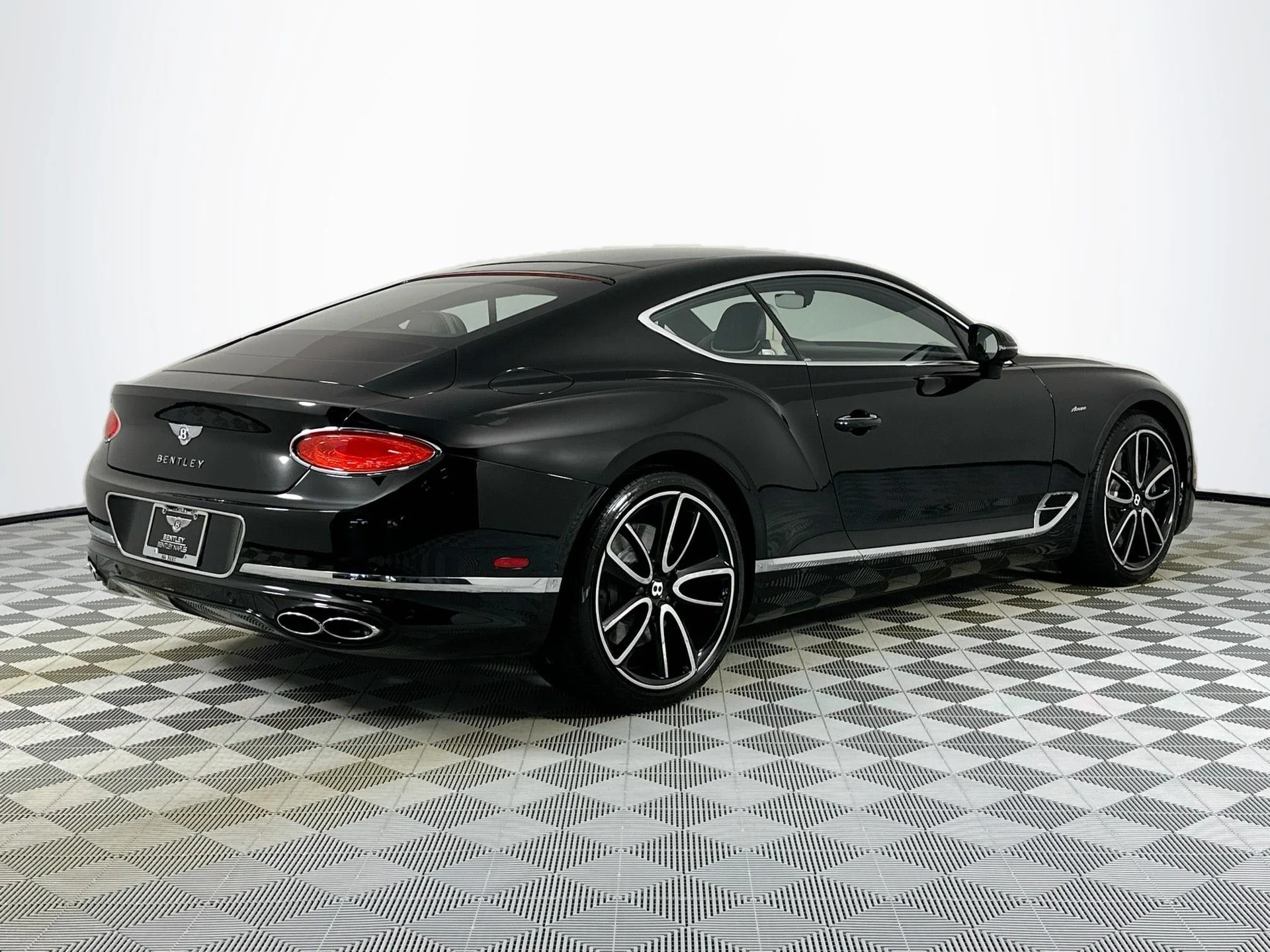 mph008_2031544561_9_570c8ad2bd