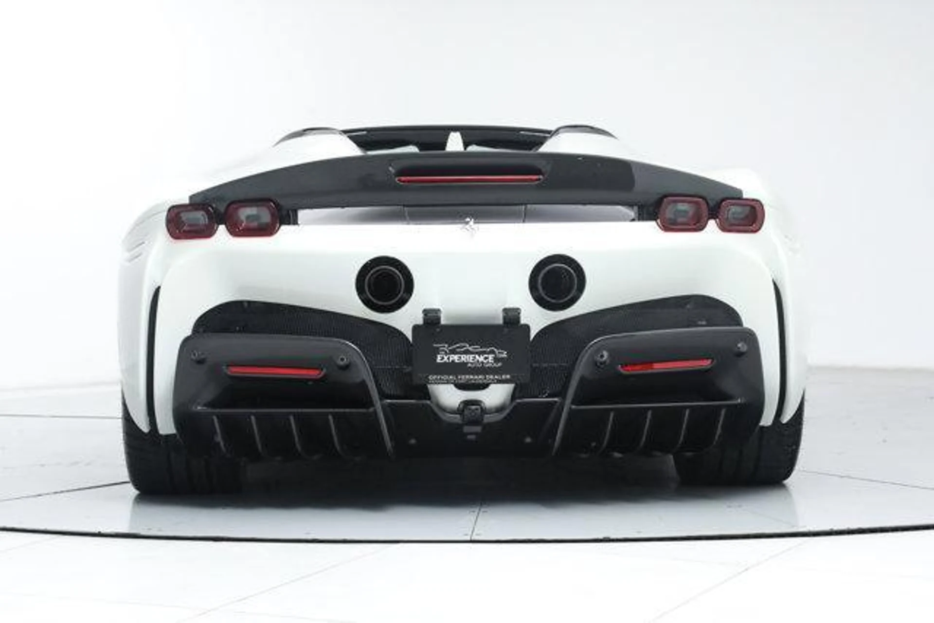 mph008_2038279476_Lbulvarfa_N_Gn_A3o_E_Cb_N5_7_YT_Nk_E_91e920fad7